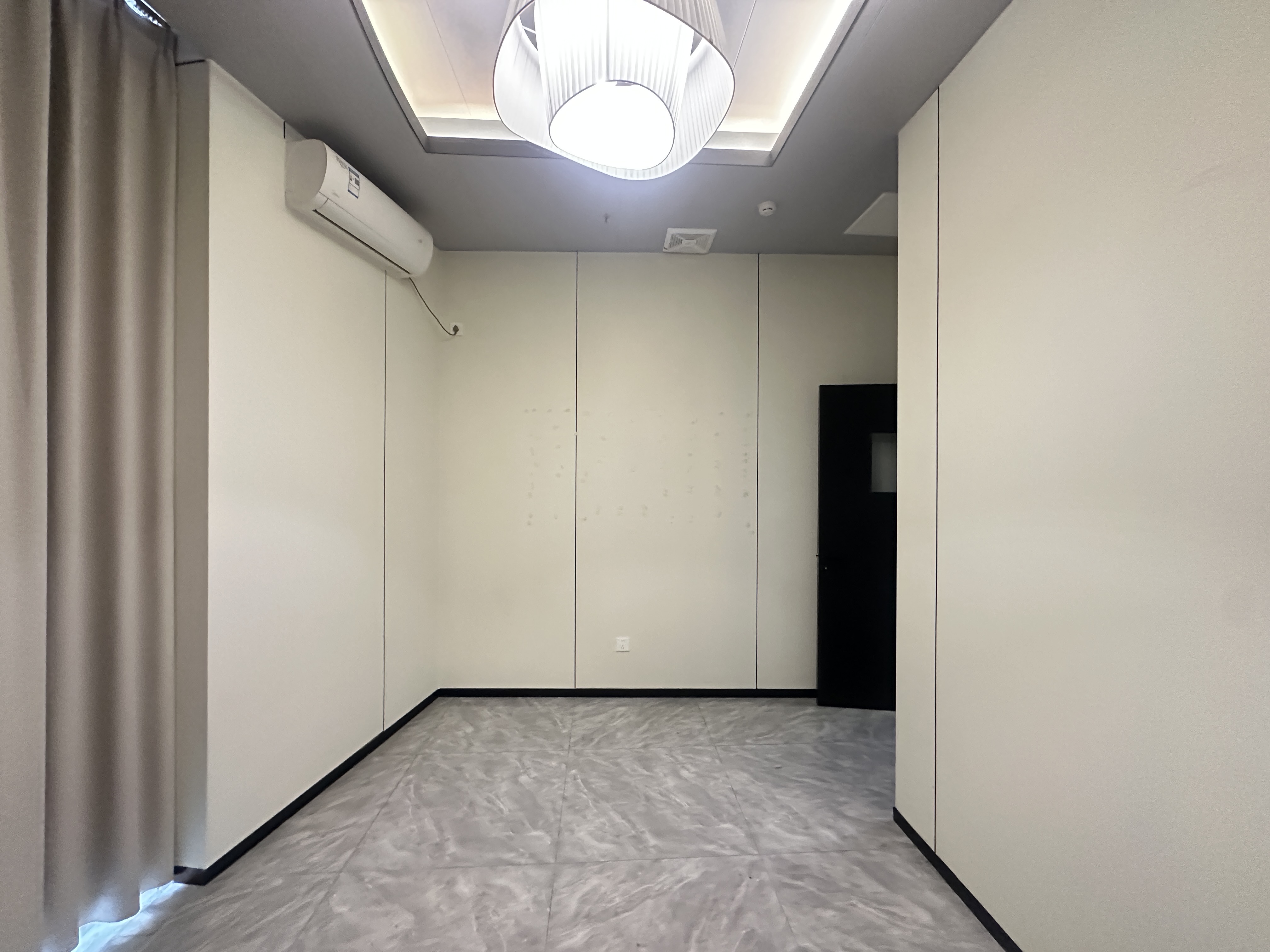 博璟雅苑   130.0㎡     80000.00元/月室内图