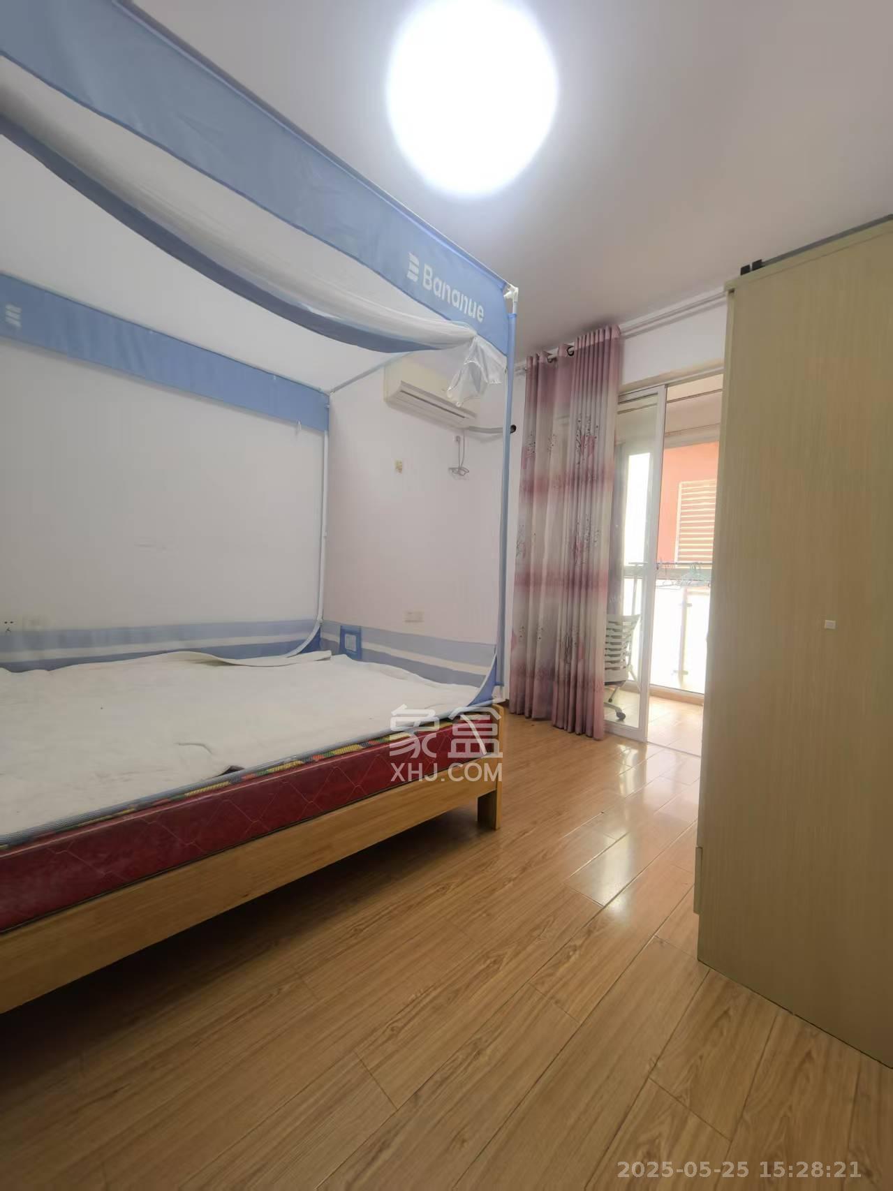 银轩铭誉(四海怡家) 1室1厅1卫 2200.0元/月 银轩铭誉(四海怡家) 1室1厅1卫 2200.0元/月室内图