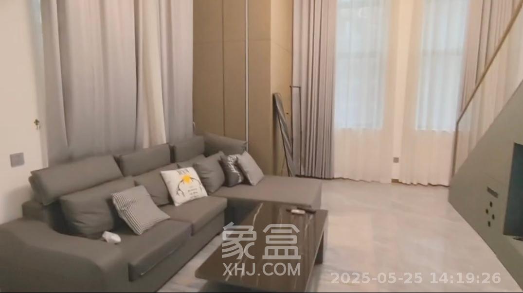 华润置地广场二期  2室1厅1卫   2000.00元/月室内图1