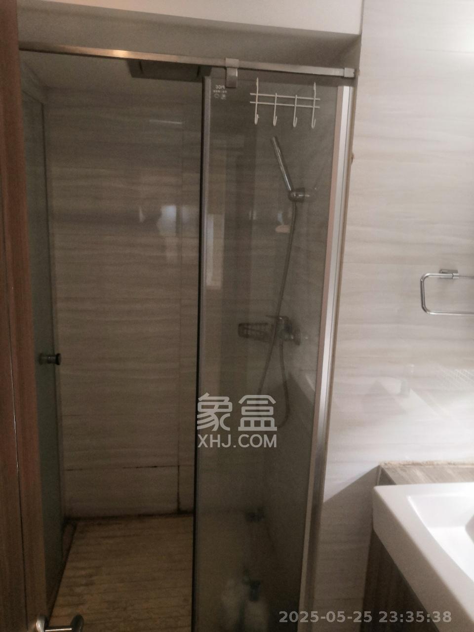奥林匹克花园贡院三期  1室1厅1卫   1600.00元/月室内图