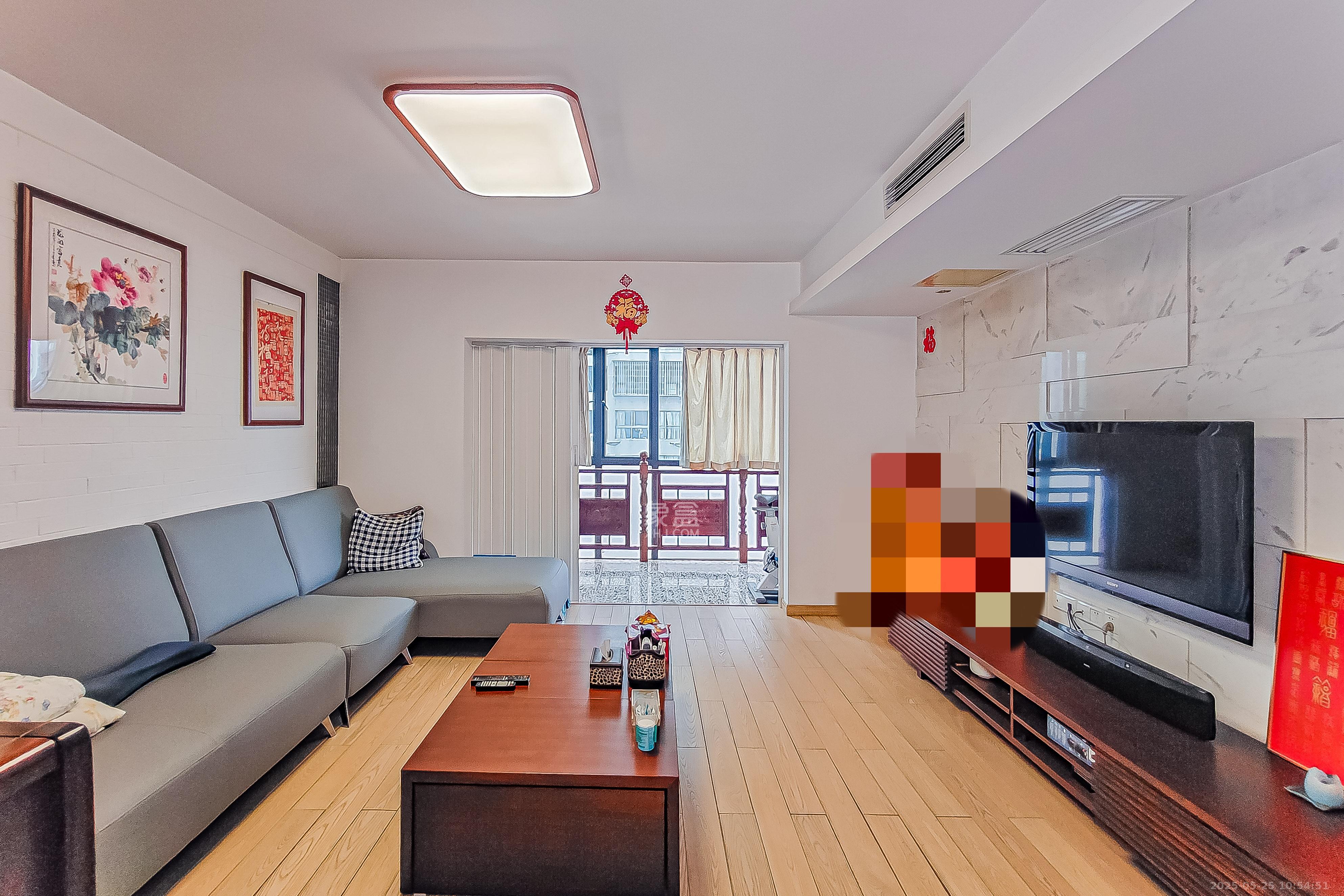 枫丹雅苑(天辰枫丹白露)  3室2厅2卫    179.5万 枫丹雅苑(天辰枫丹白露)  3室2厅2卫    179.5万客厅