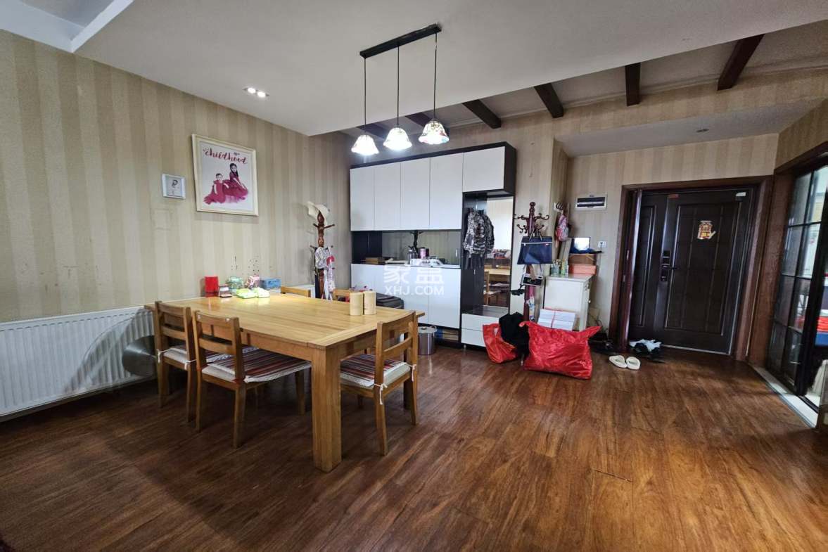 流金岁月-华晨国际 3室2厅2卫 98.0万 流金岁月-华晨国际 3室2厅2卫 98.0万室内图