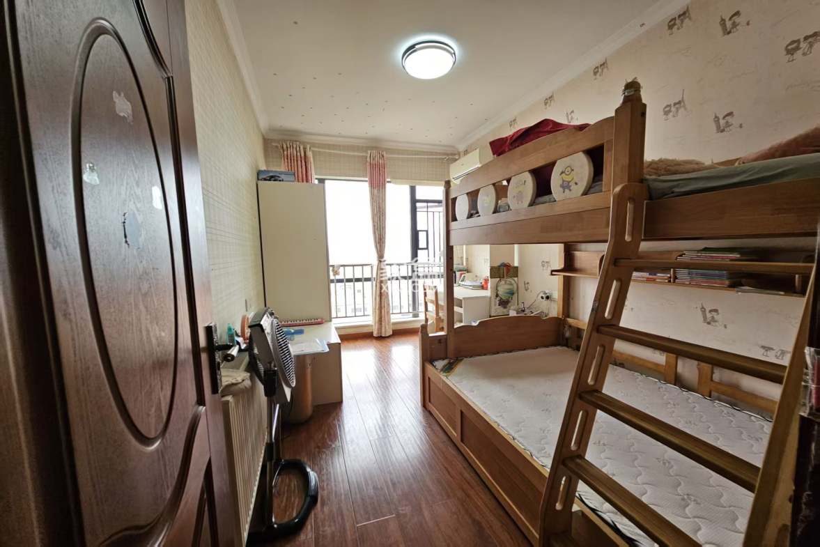 流金岁月-华晨国际 3室2厅2卫 98.0万 流金岁月-华晨国际 3室2厅2卫 98.0万室内图