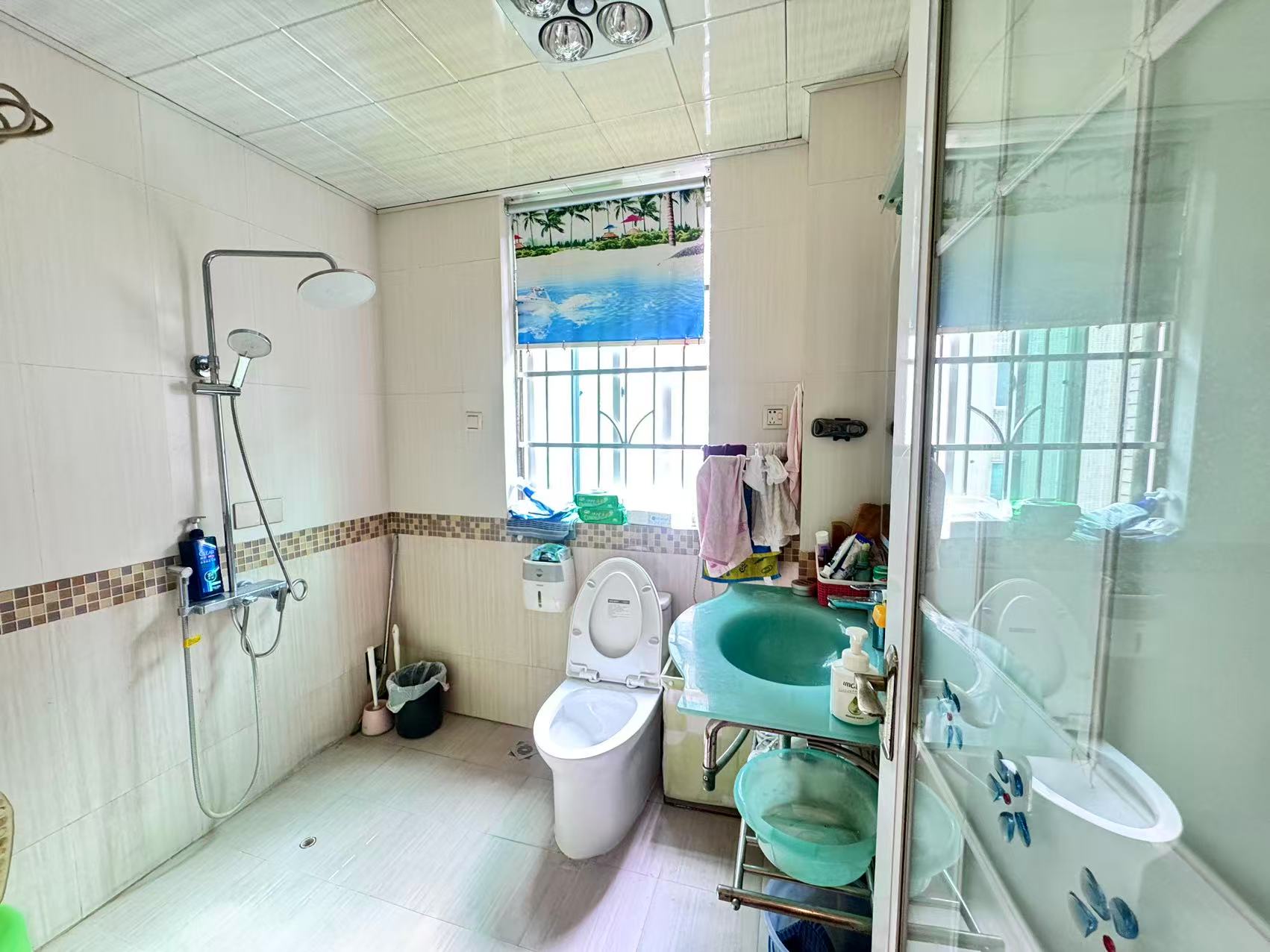 四季花园  4室2厅2卫    90.8万 四季花园  4室2厅2卫    90.8万室内图