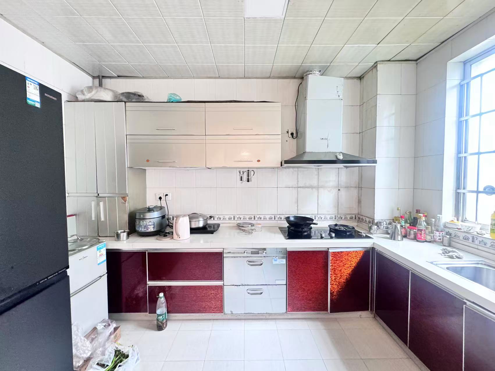 四季花园  4室2厅2卫    90.8万 四季花园  4室2厅2卫    90.8万室内图