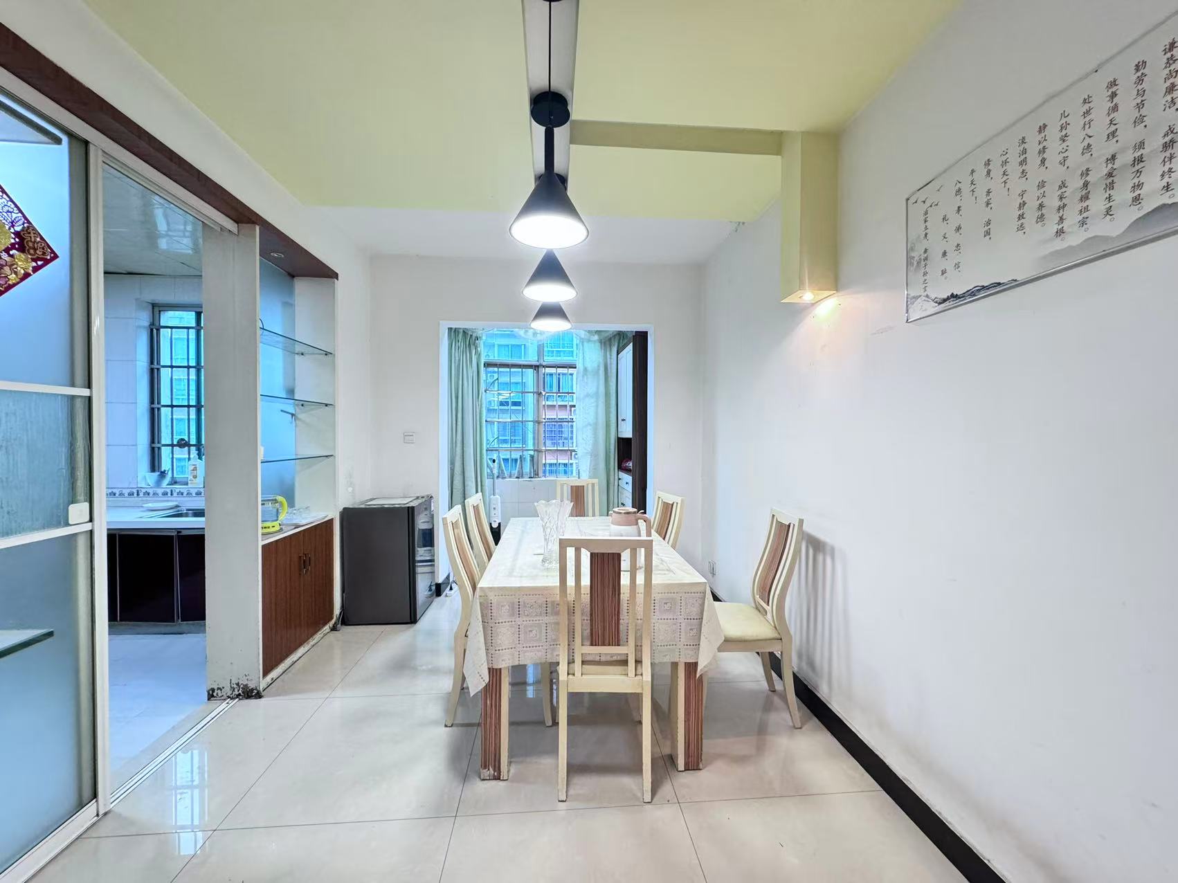 四季花园  4室2厅2卫    90.8万 四季花园  4室2厅2卫    90.8万室内图