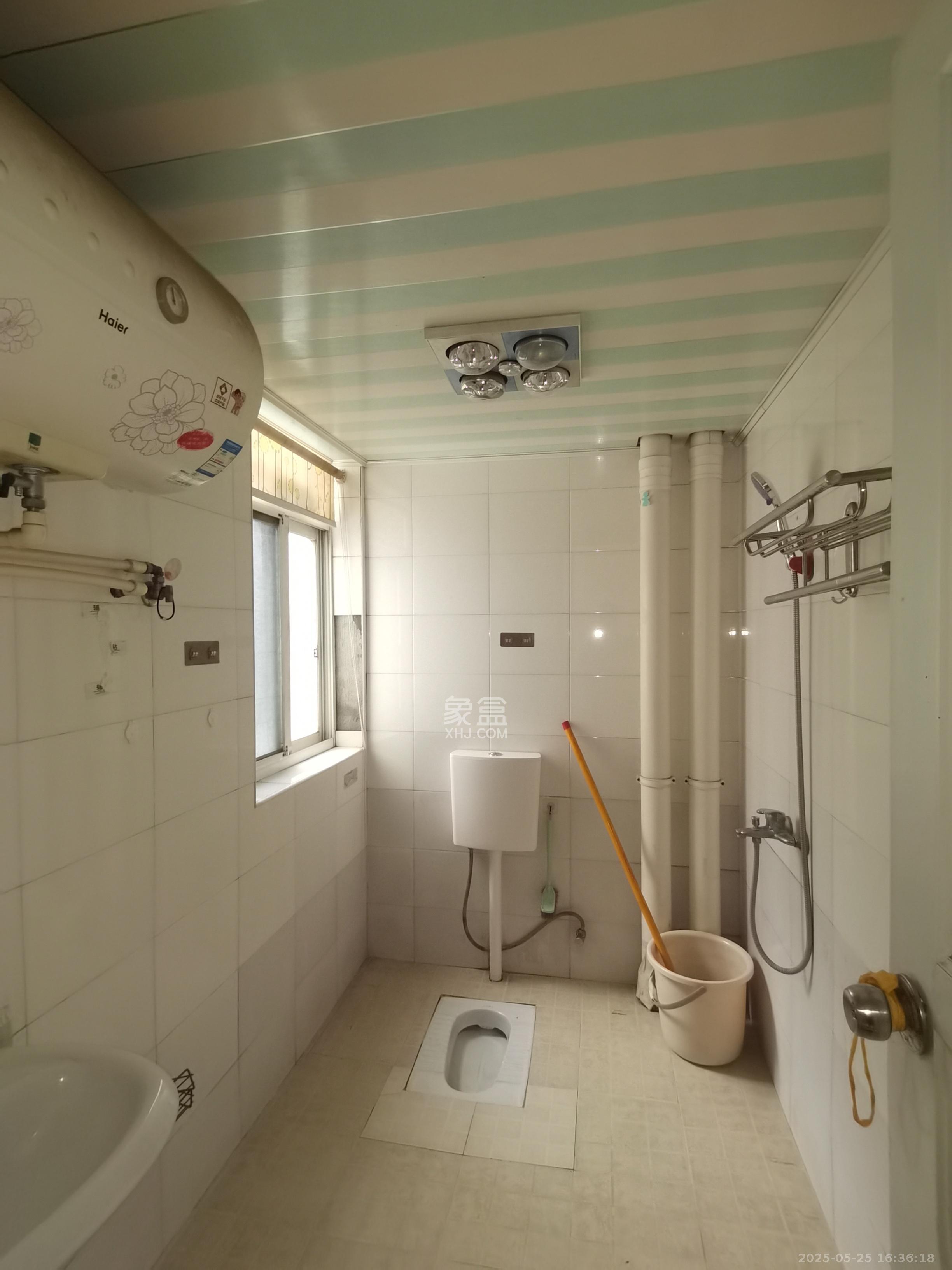 景江雅苑 2室2厅1卫 2300.0元/月 景江雅苑 2室2厅1卫 2300.0元/月室内图