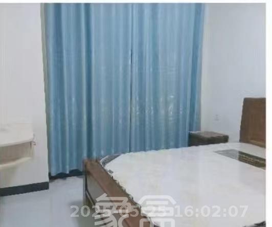 洋湖明园一期  2室2厅1卫   1600.00元/月室内图