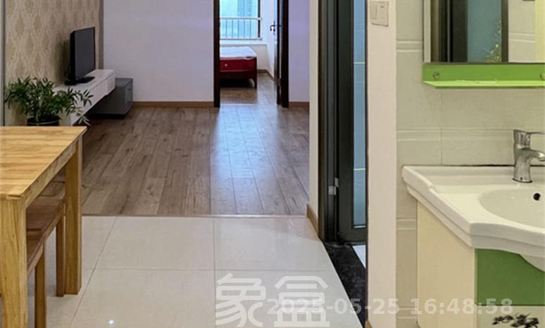 铂宫  2室1厅1卫    2400.0元/月室内图