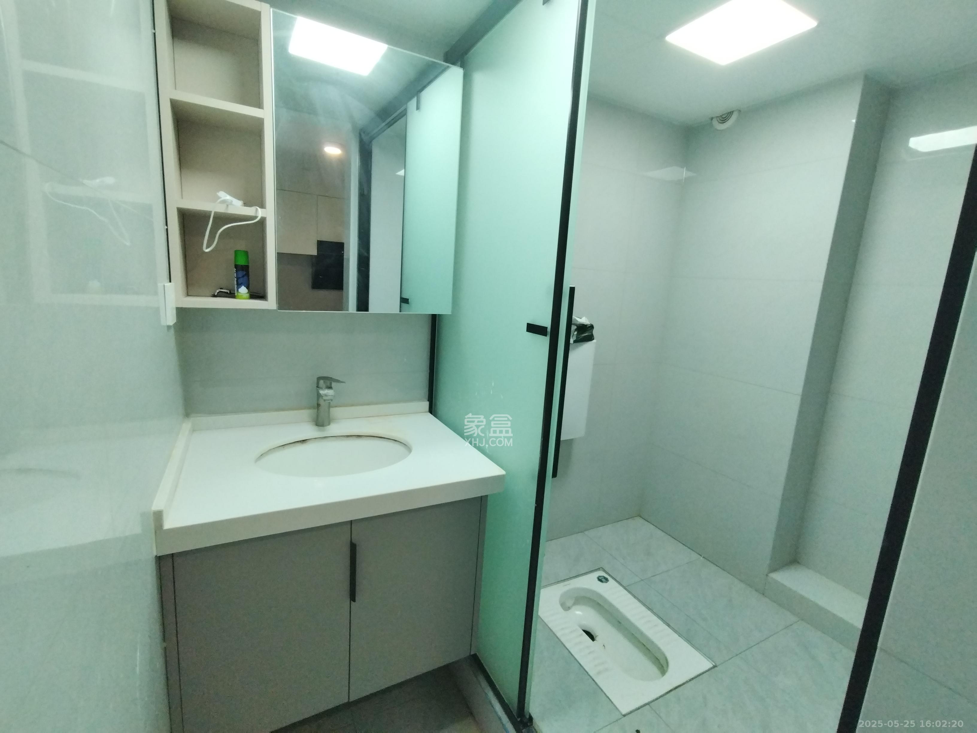 中国铁建湘语梅溪 2室1厅1卫 2100.0元/月 中国铁建湘语梅溪 2室1厅1卫 2100.0元/月室内图