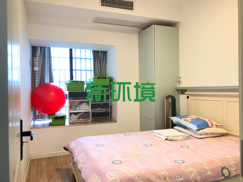 天门壹号  3室2厅0卫   75.50万客厅