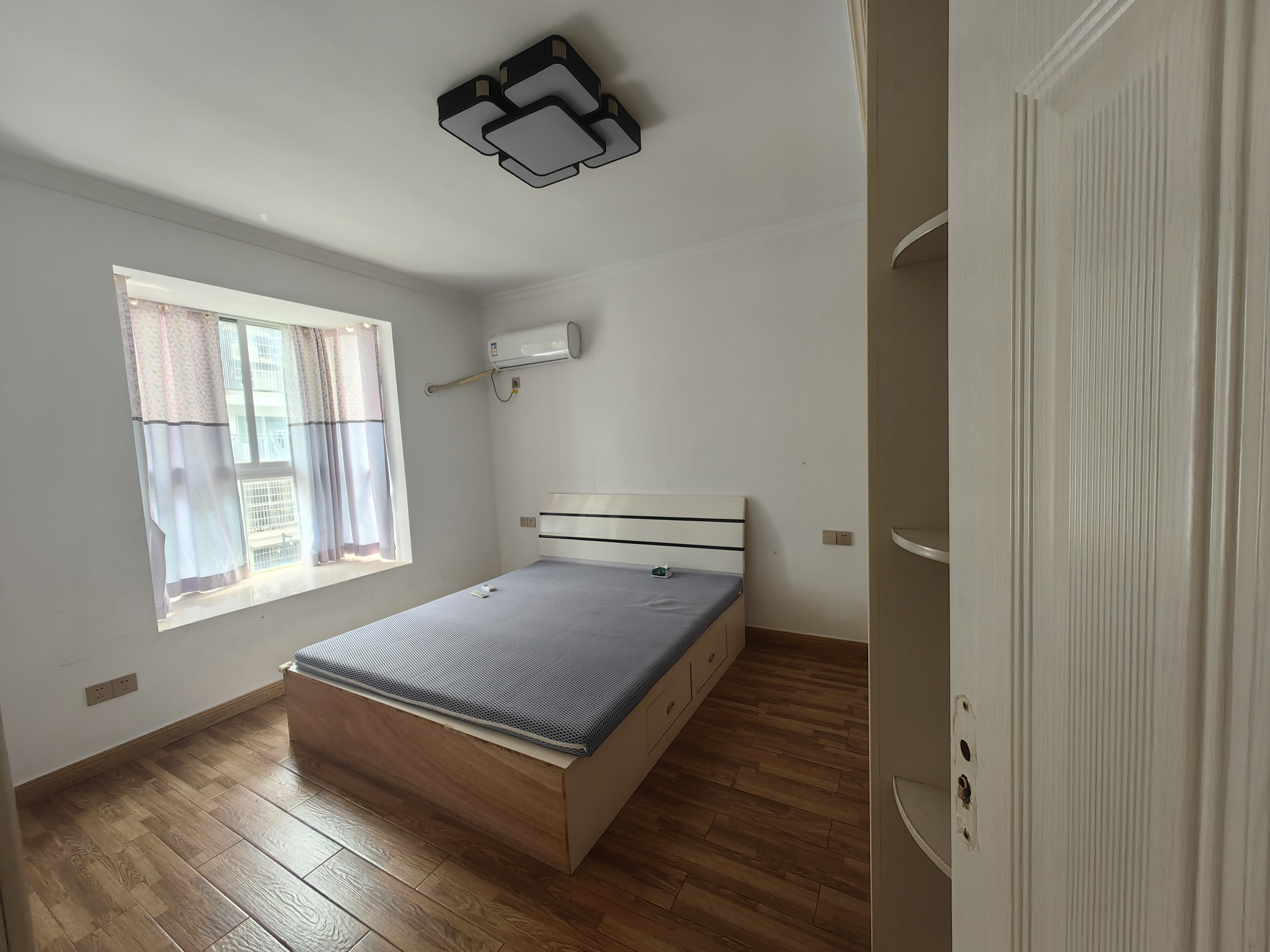 林农小区 3室2厅1卫 35.0万 林农小区 3室2厅1卫 35.0万户型图