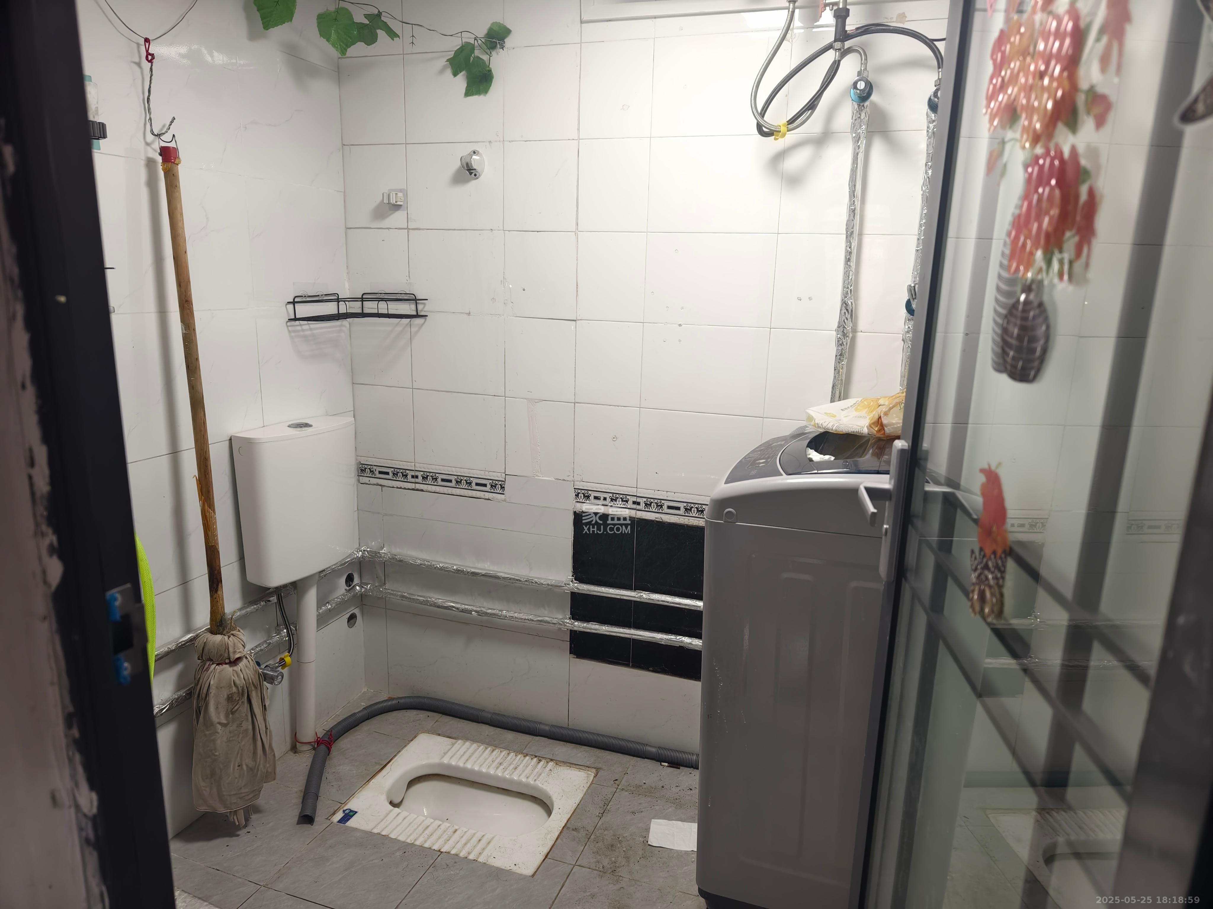 南门口晏家塘社区 6室1厅4卫 3000.0元/月 南门口晏家塘社区 6室1厅4卫 3000.0元/月室内图