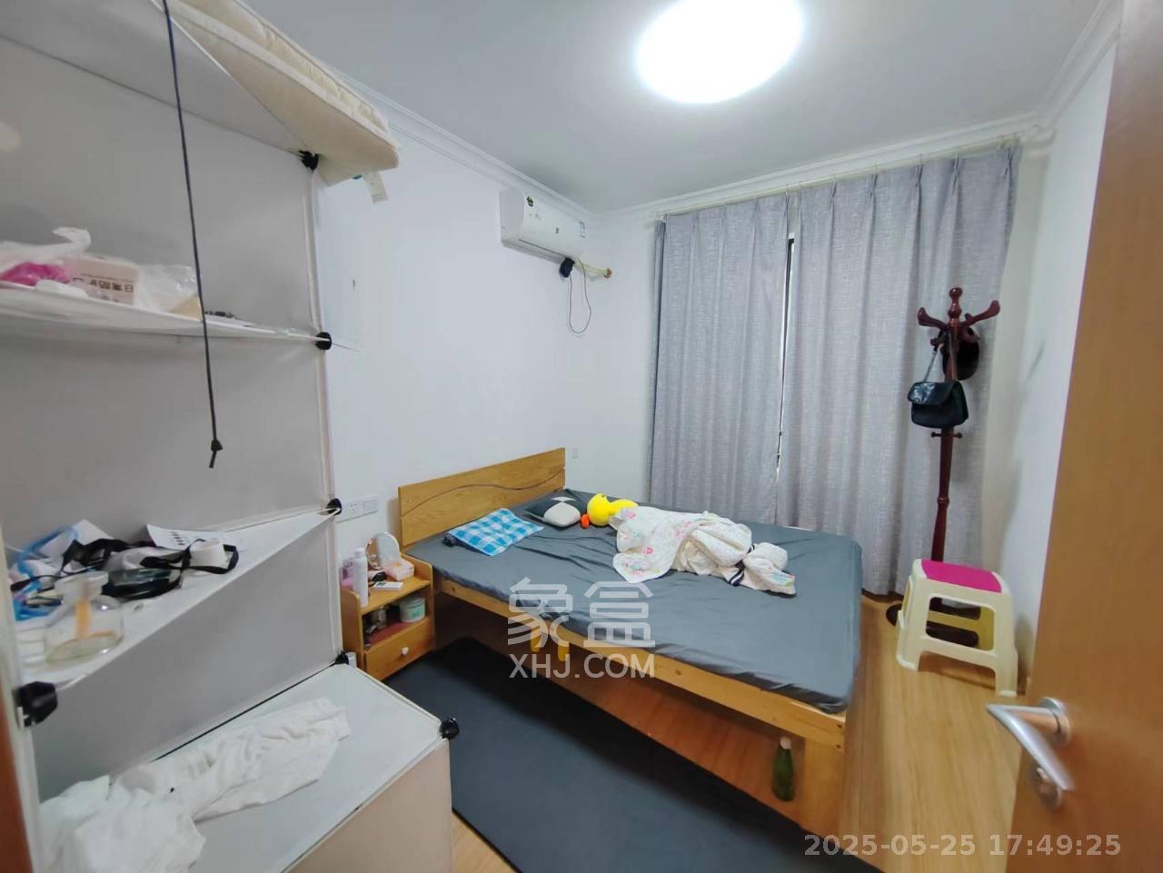 万科魅力之城  3室2厅2卫   2500.00元/月室内图
