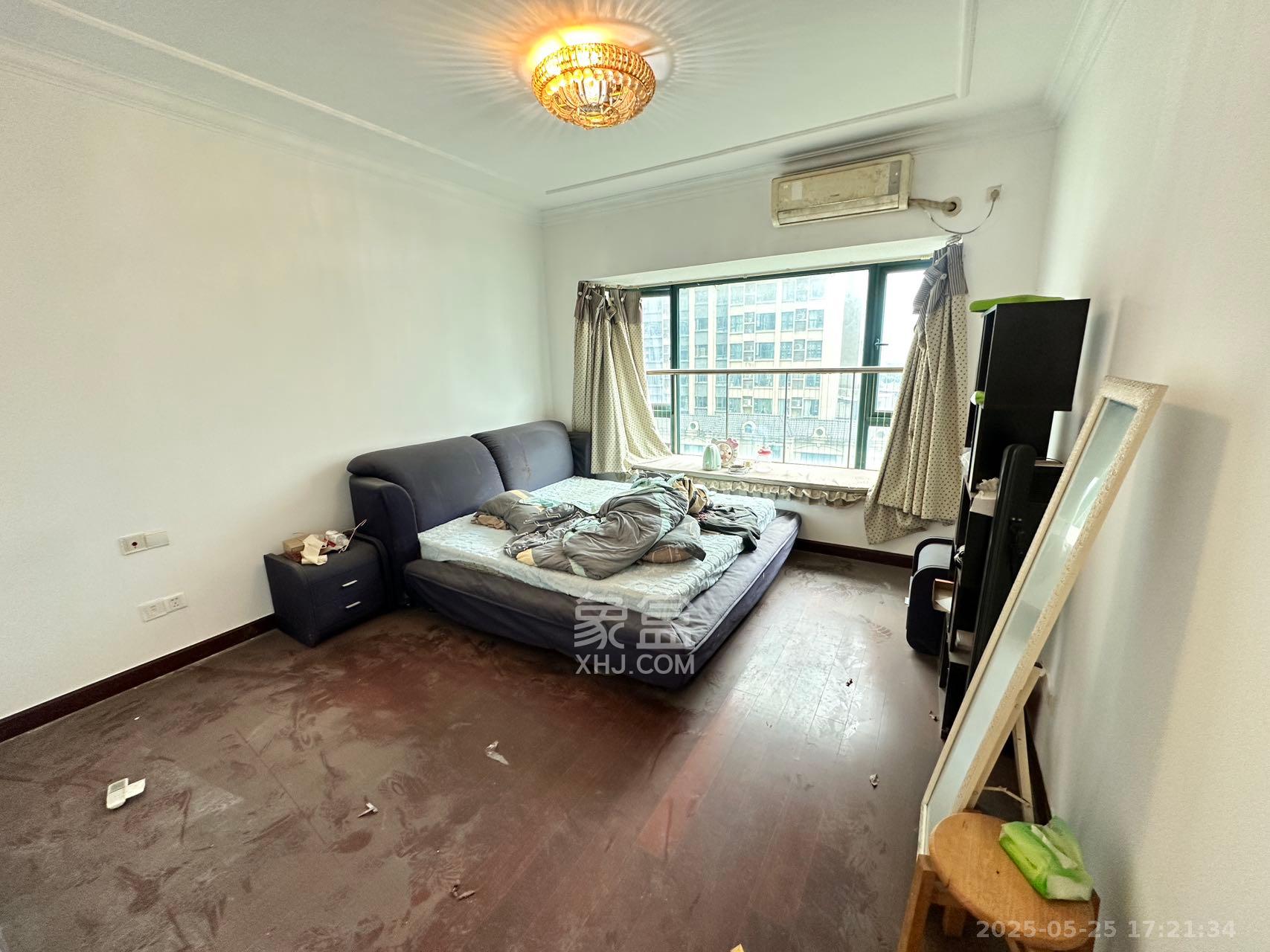 恒大绿洲 3室2厅2卫 2500.0元/月 恒大绿洲 3室2厅2卫 2500.0元/月室内图