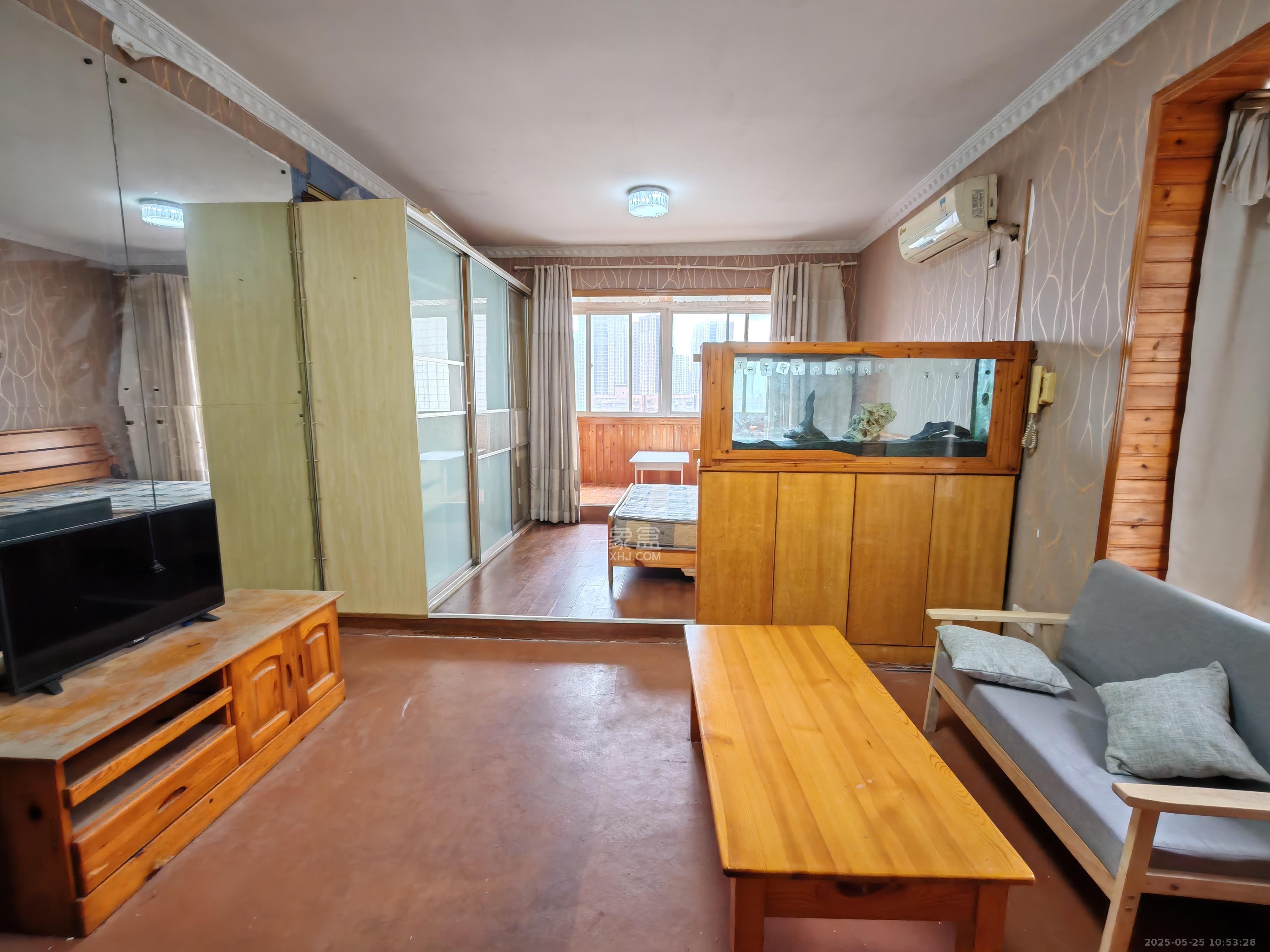 星语林名园 1室1厅1卫 1300.0元/月 星语林名园 1室1厅1卫 1300.0元/月室内图