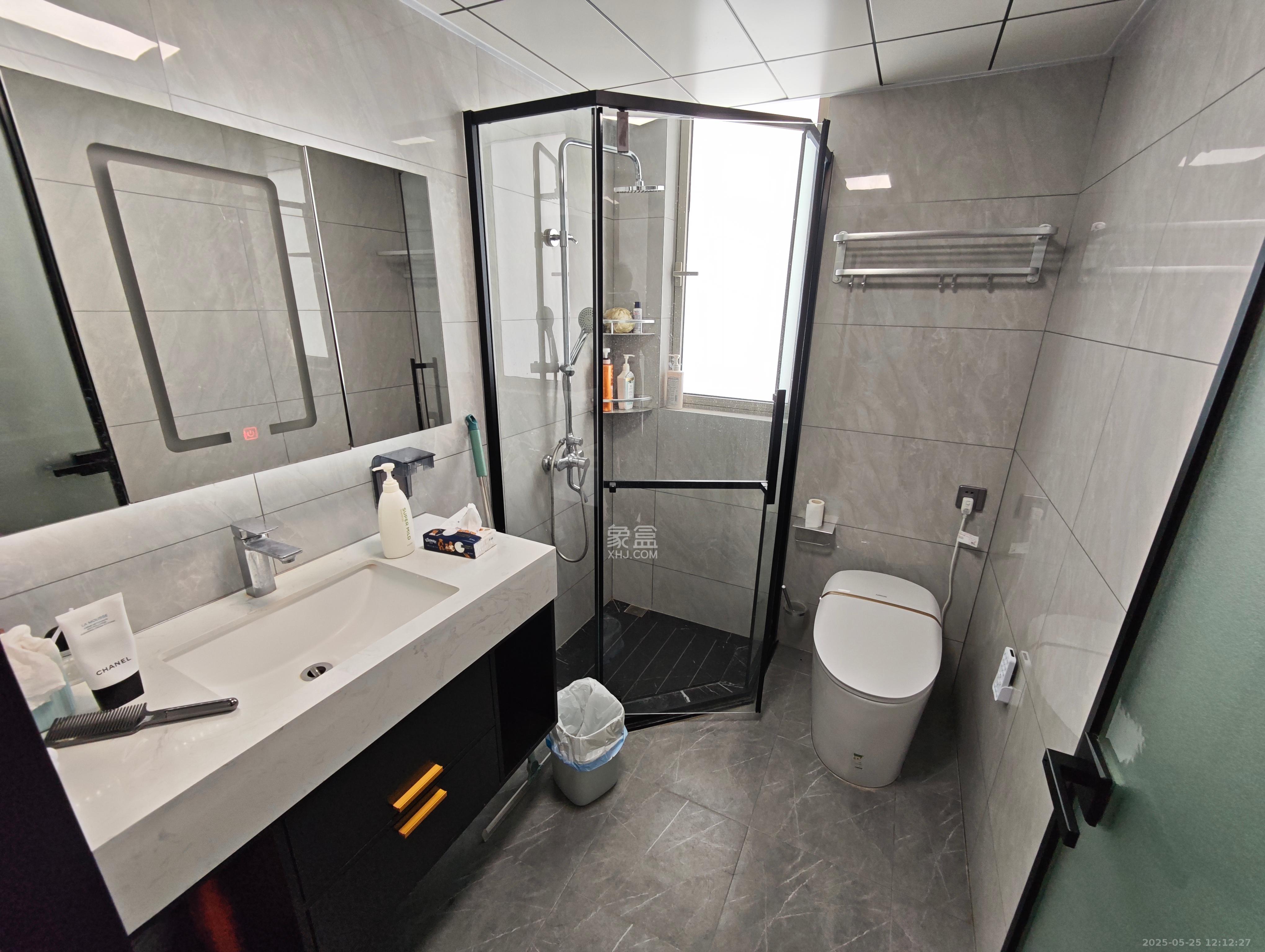 梅溪湖金茂湾 4室2厅2卫 5000.0元/月 梅溪湖金茂湾 4室2厅2卫 5000.0元/月室内图