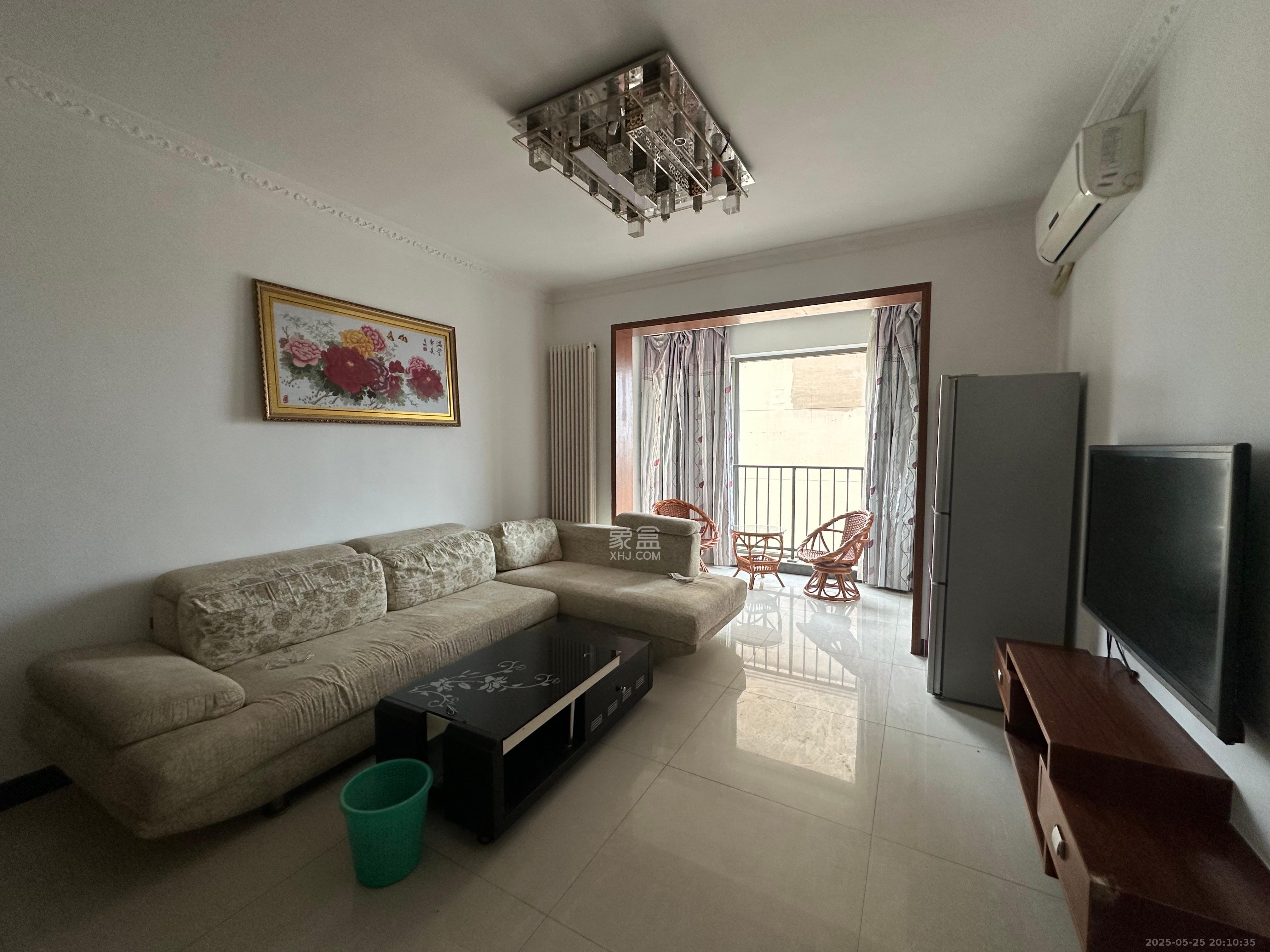 怡海星城 1室2厅1卫 1600.0元/月 怡海星城 1室2厅1卫 1600.0元/月室内图