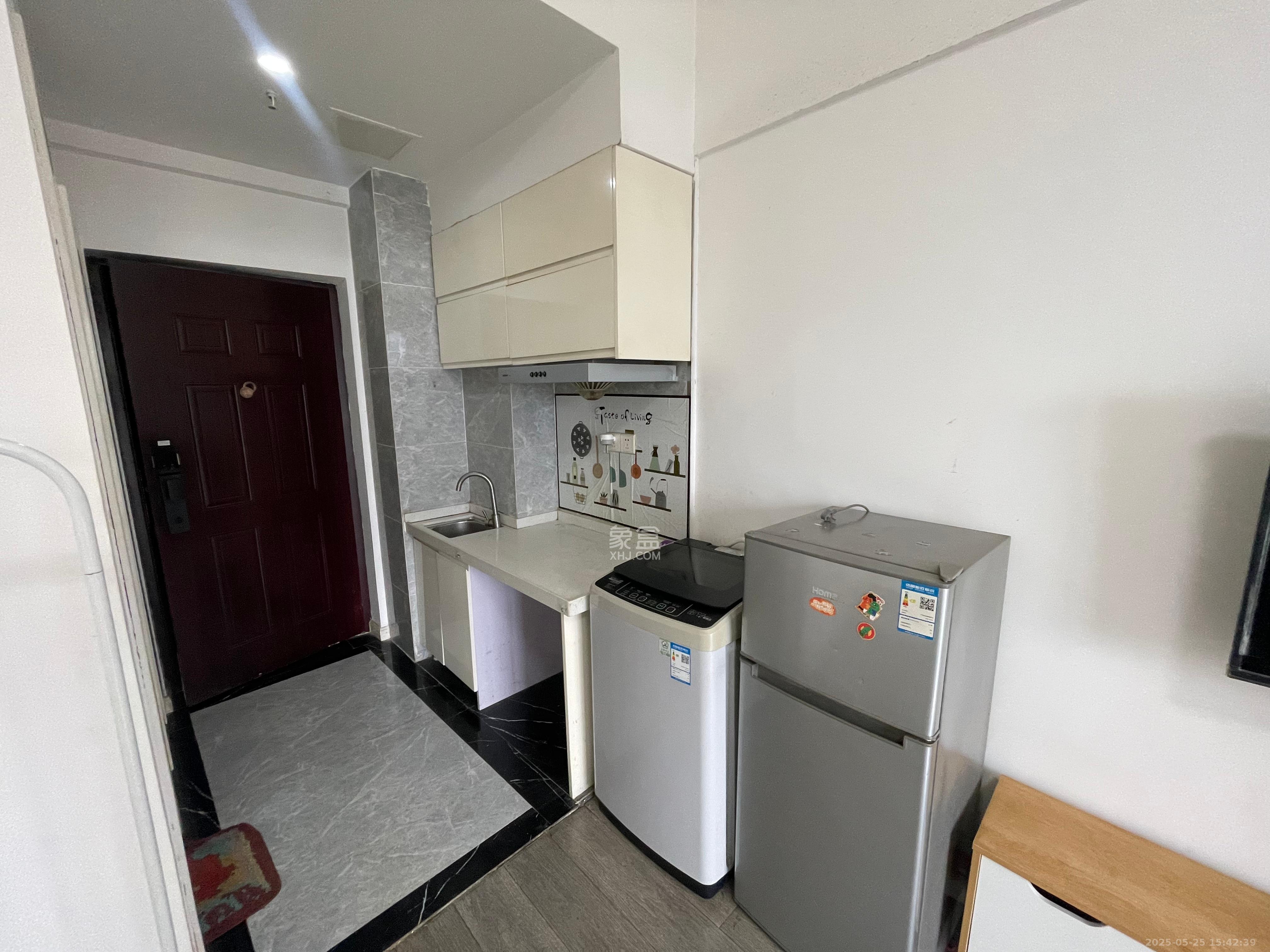 梅溪鑫苑名家 1室1厅1卫 1500.0元/月 梅溪鑫苑名家 1室1厅1卫 1500.0元/月室内图