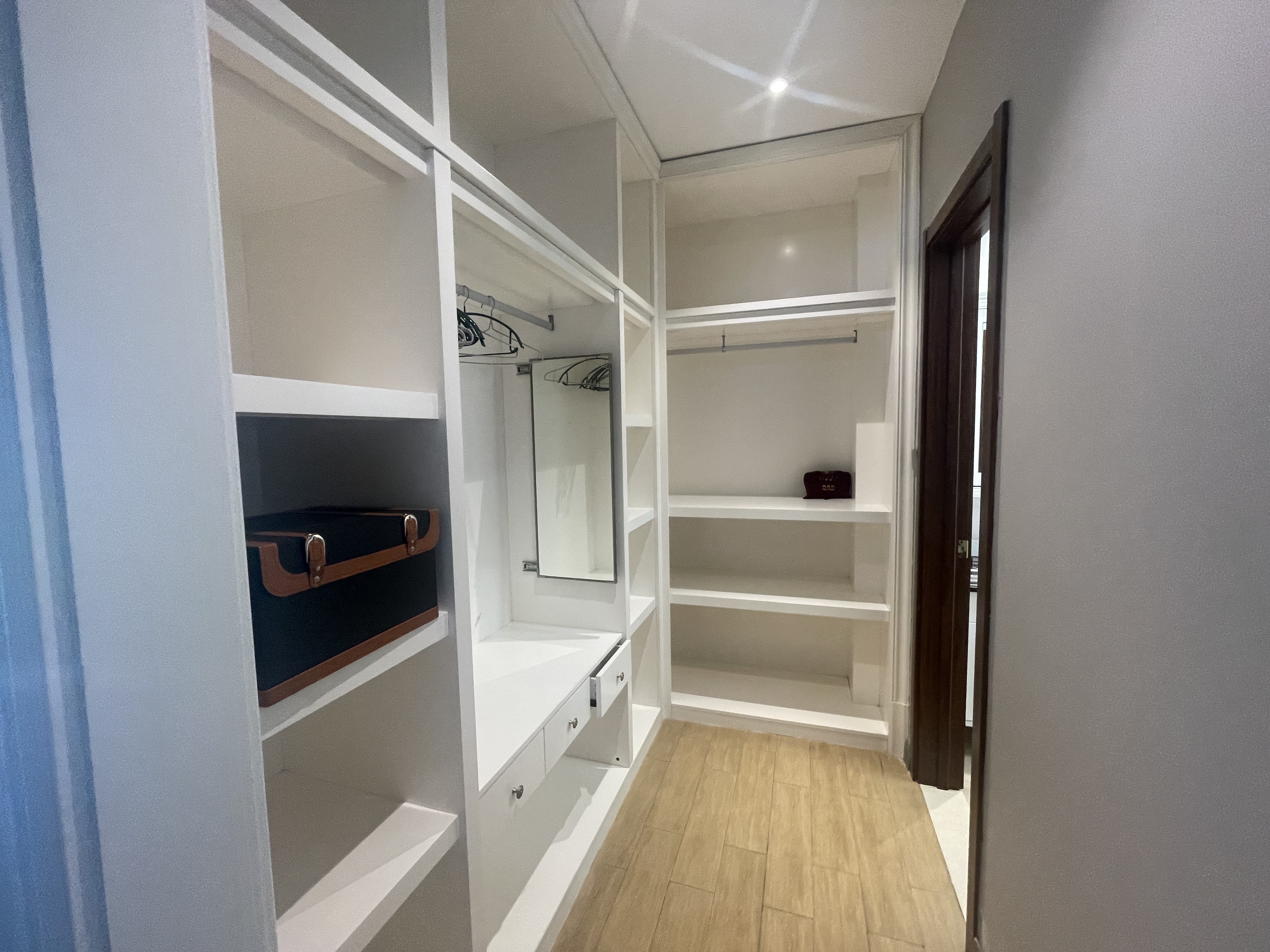 碧桂园海泉湾(海甸岛) 3室2厅3卫 12000.0元/月 碧桂园海泉湾(海甸岛) 3室2厅3卫 12000.0元/月室内图