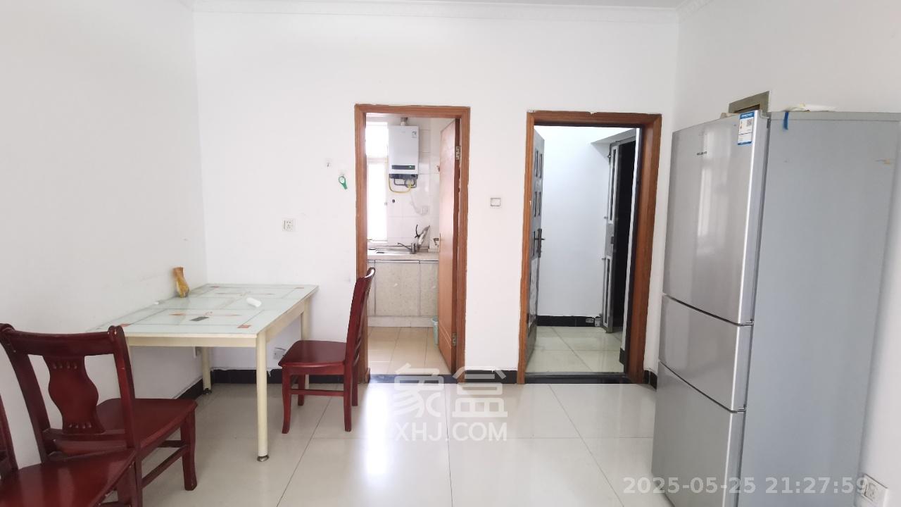 星语林名园 3室2厅1卫 1800.0元/月 星语林名园 3室2厅1卫 1800.0元/月室内图