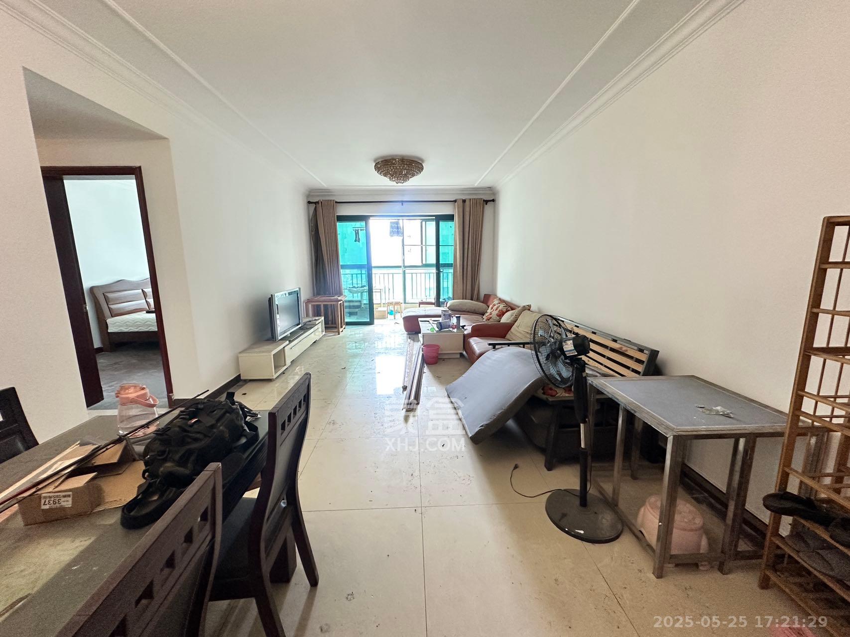 恒大绿洲 3室2厅2卫 2500.0元/月 恒大绿洲 3室2厅2卫 2500.0元/月室内图