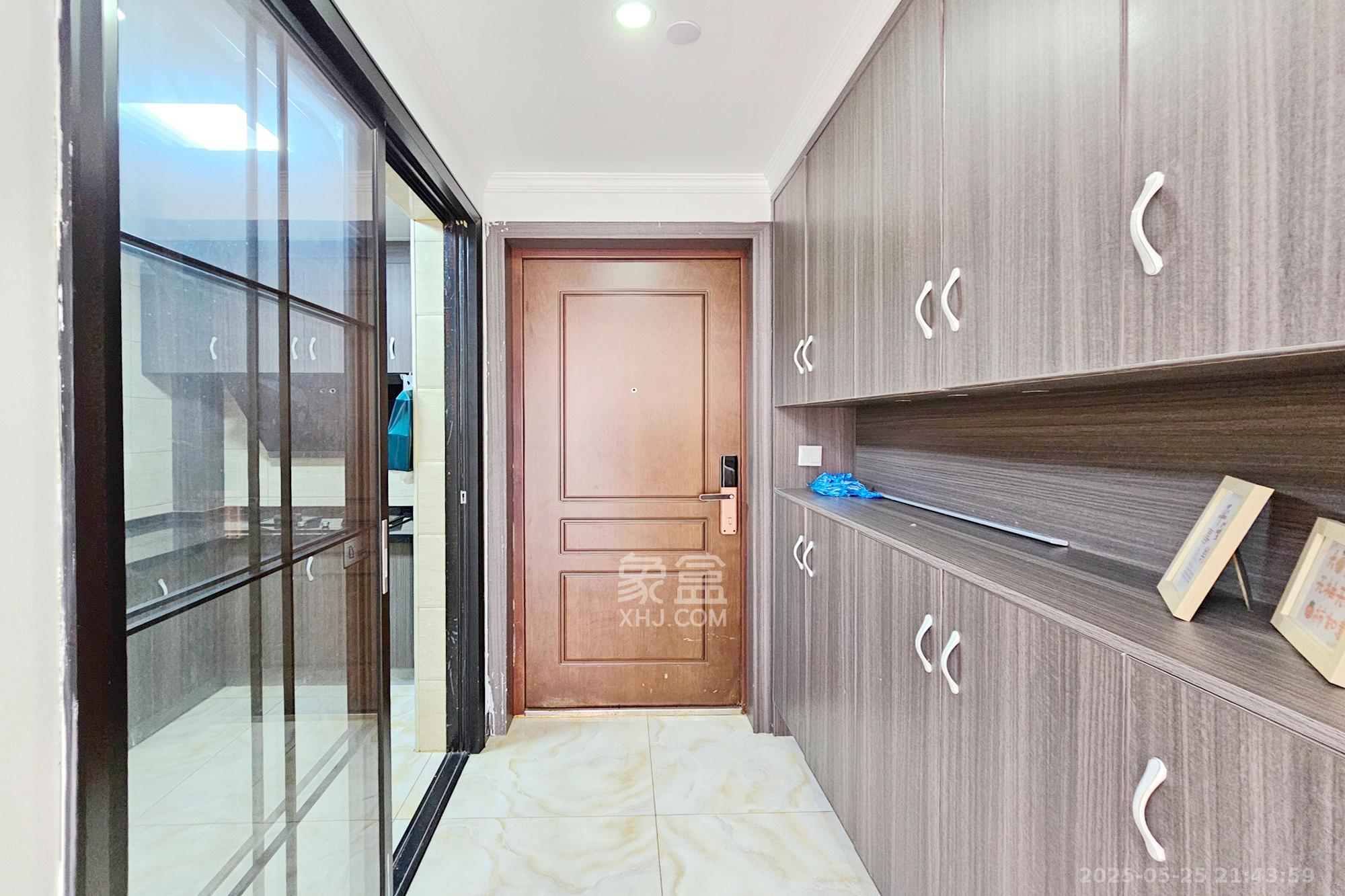 阳光城尚东湾愉景苑 3室2厅1卫 89.9万 阳光城尚东湾愉景苑 3室2厅1卫 89.9万其他