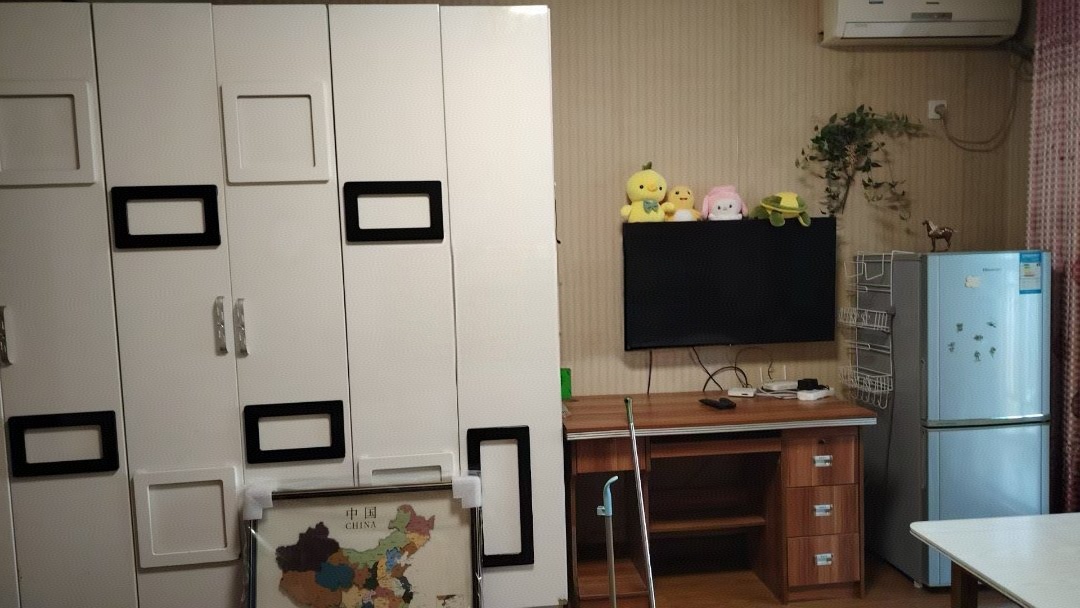 蓝色港湾  1室1厅1卫   21.80万客厅
