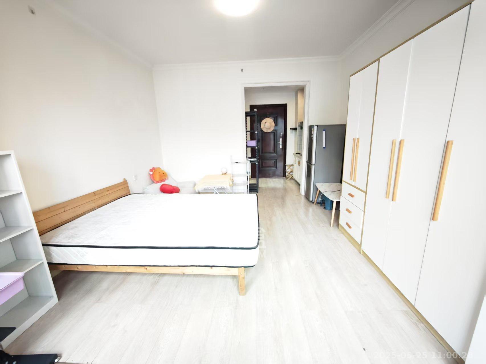 五江天街北区  1室1厅1卫   1300.00元/月室内图