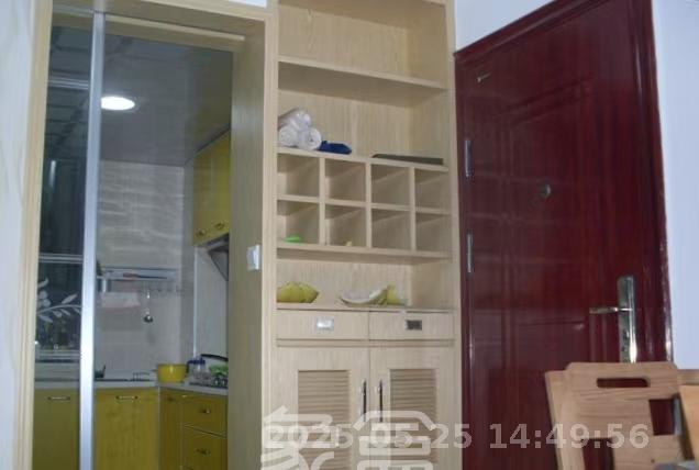 长盛岚庭  1室1厅1卫   1700.00元/月室内图