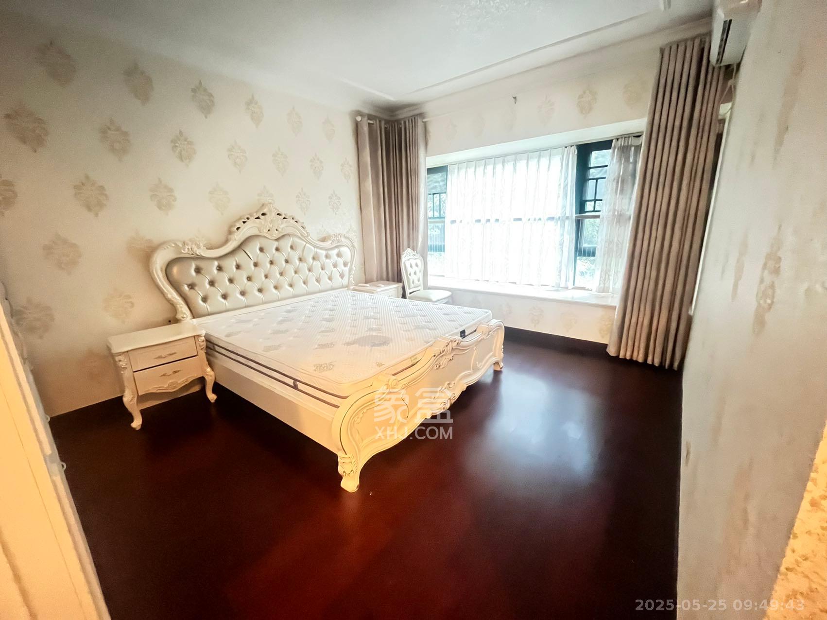 恒大城 4室2厅2卫 3200.0元/月 恒大城 4室2厅2卫 3200.0元/月室内图