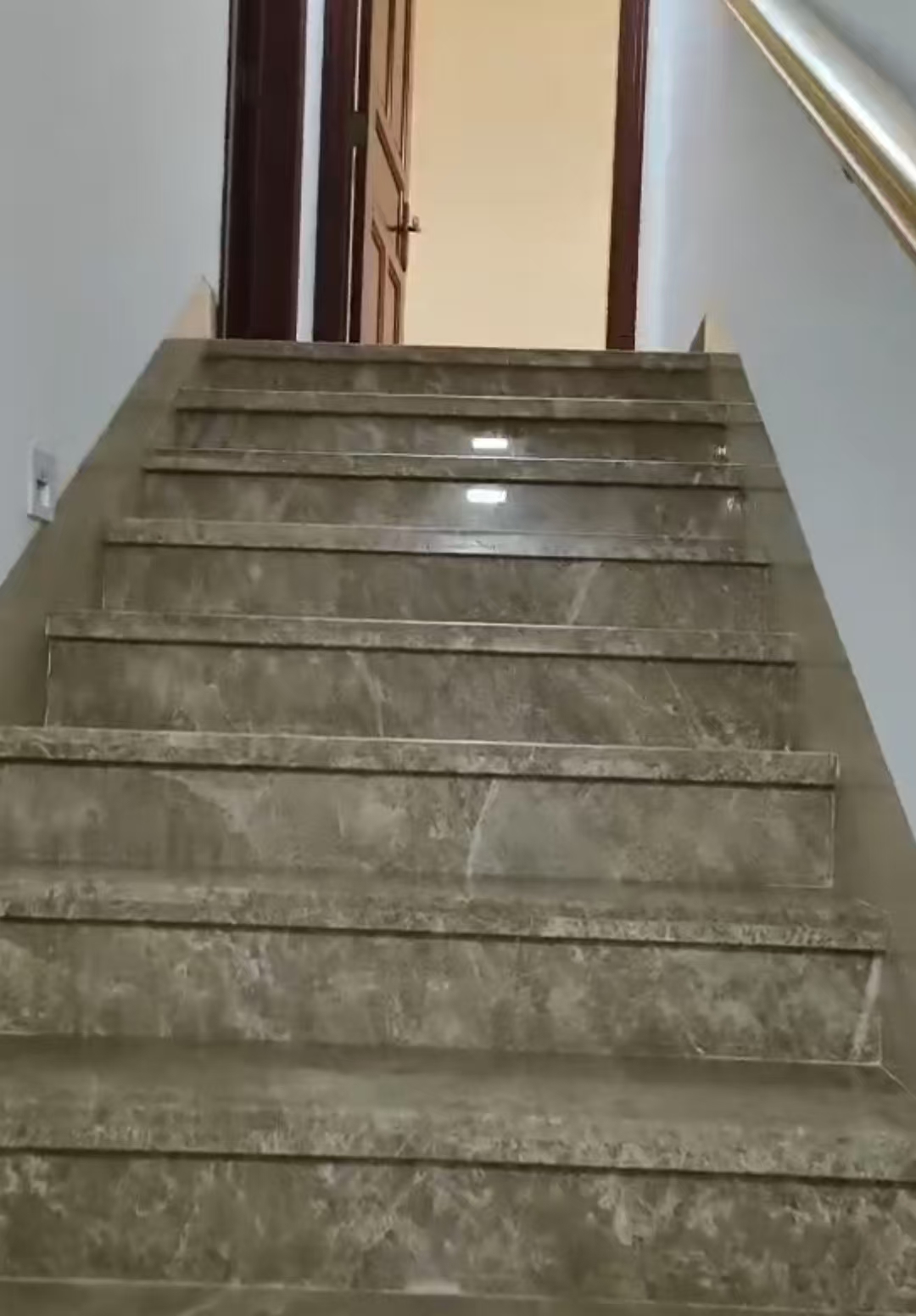 望海金豪 3室2厅2卫 227.0万 望海金豪 3室2厅2卫 227.0万室内图