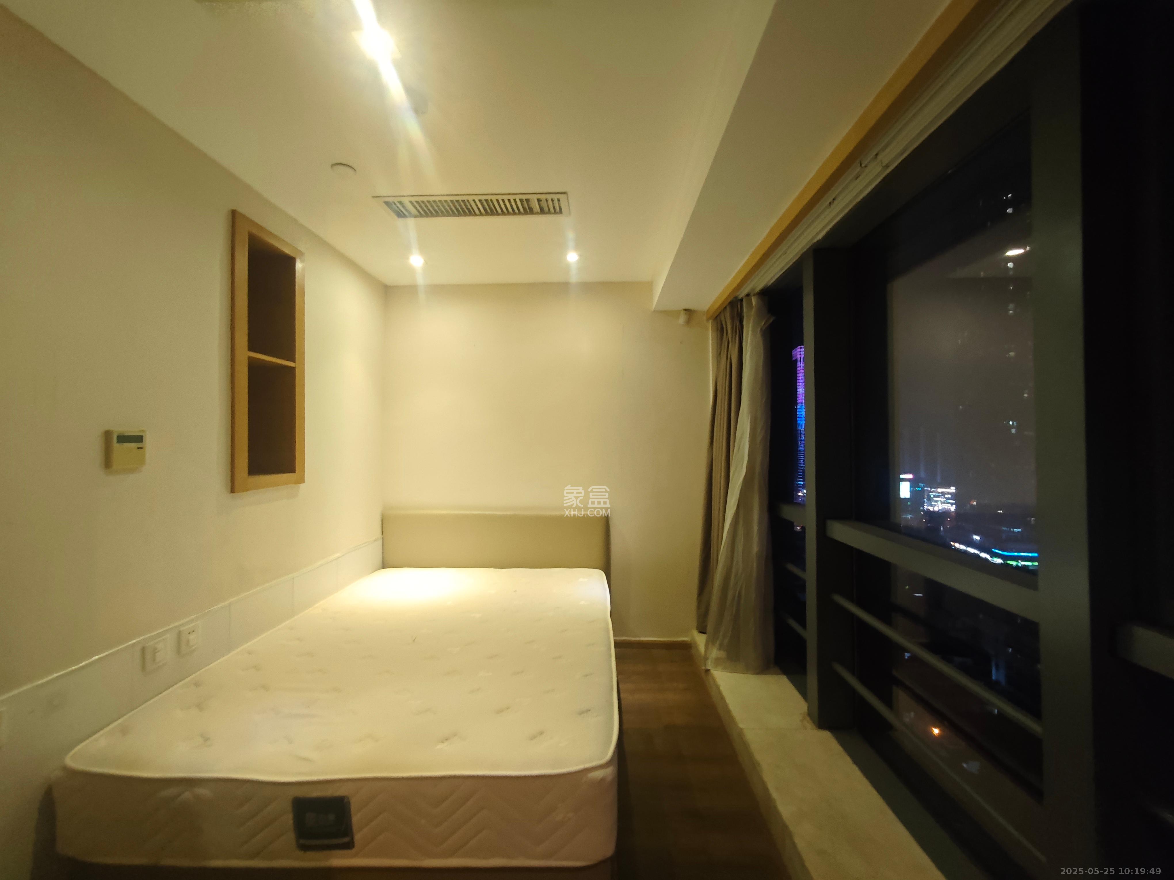 泊富公寓(泊富国际广场) 2室1厅1卫 4000.0元/月 泊富公寓(泊富国际广场) 2室1厅1卫 4000.0元/月室内图