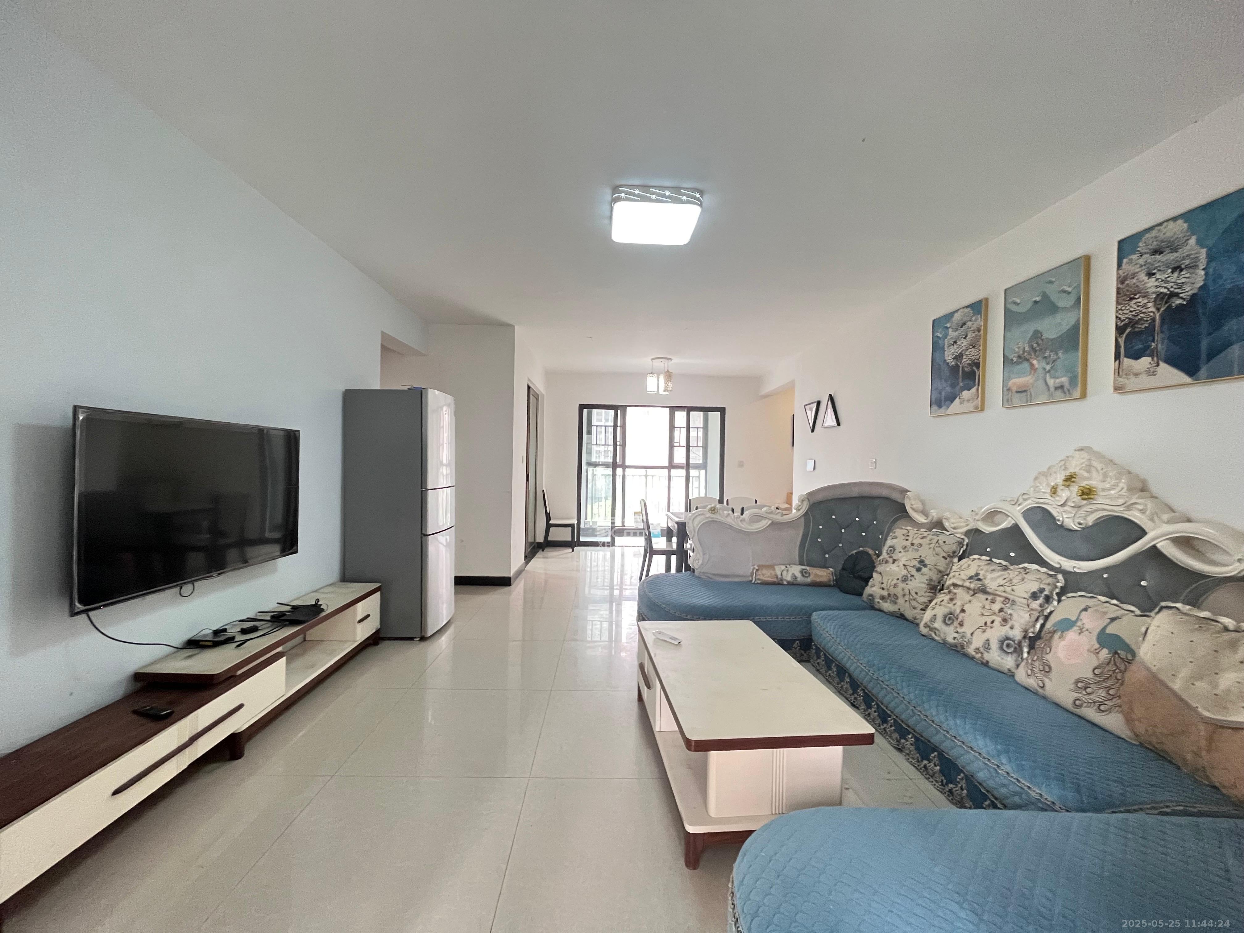 中交中央公园D1区 4室2厅2卫 3400.0元/月 中交中央公园D1区 4室2厅2卫 3400.0元/月室内图