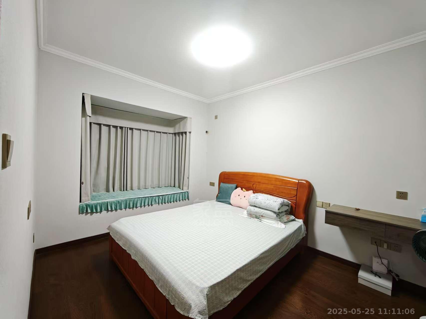 亿都时光 3室2厅1卫 2000.0元/月 亿都时光 3室2厅1卫 2000.0元/月室内图