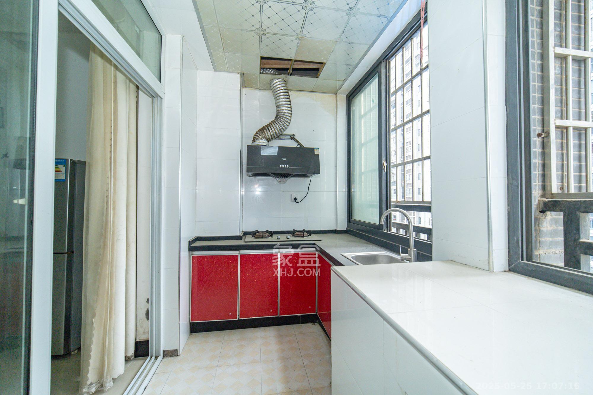 尚都花园城  1室1厅1卫    19.8万厨房