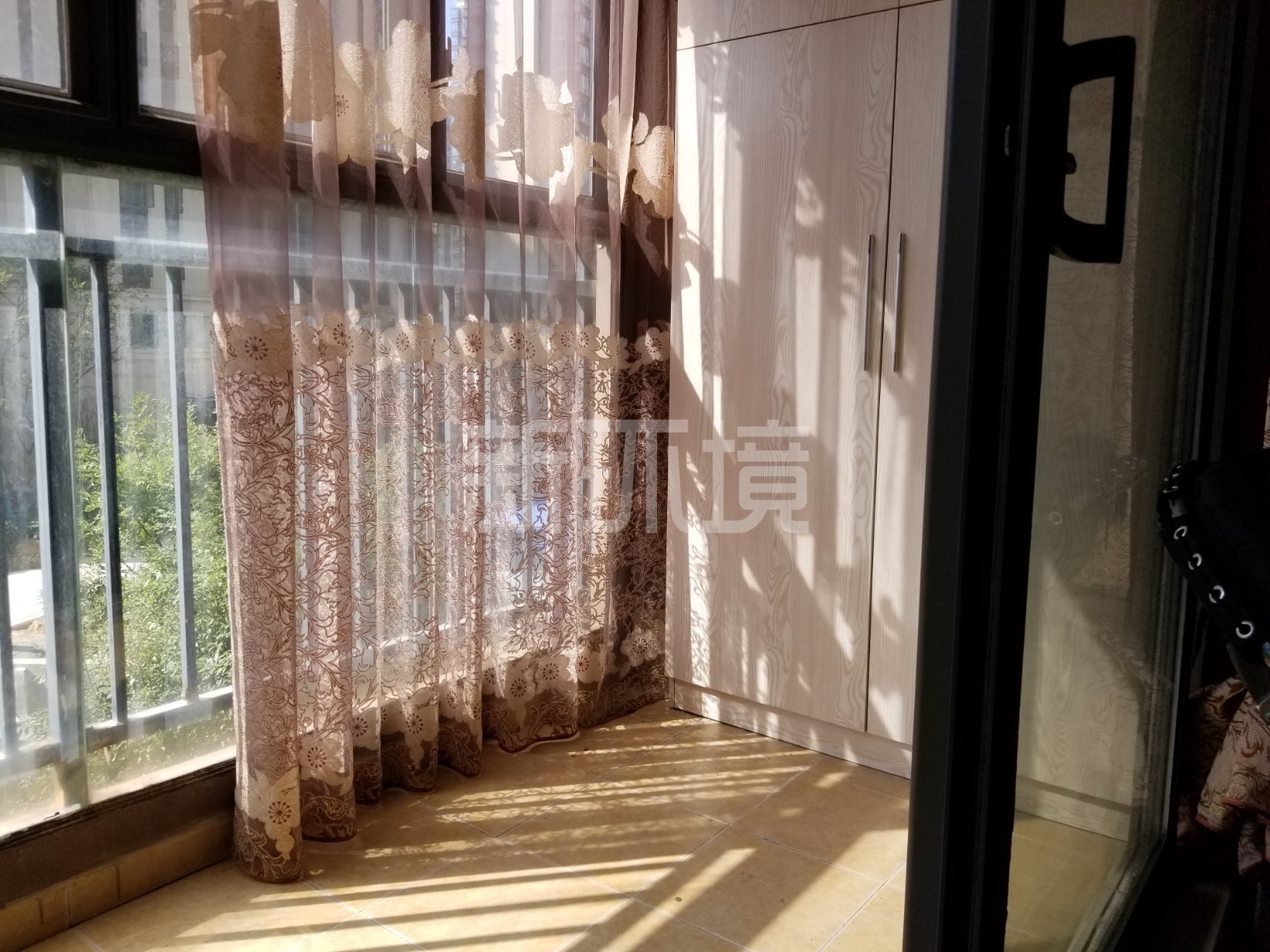 蓝色港湾  1室1厅1卫   23.80万客厅