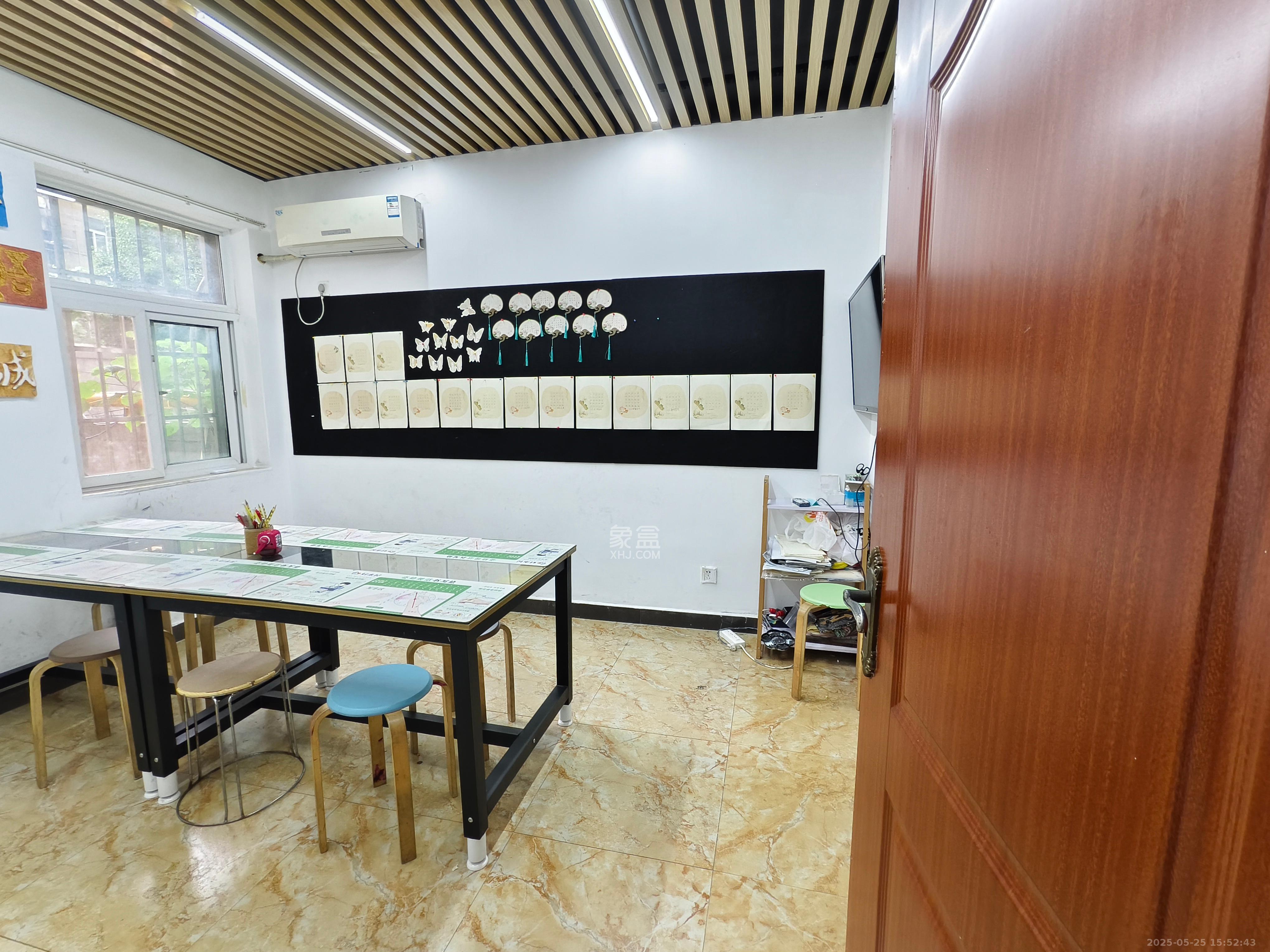 活力康城  3室2厅2卫   3600.00元/月室内图