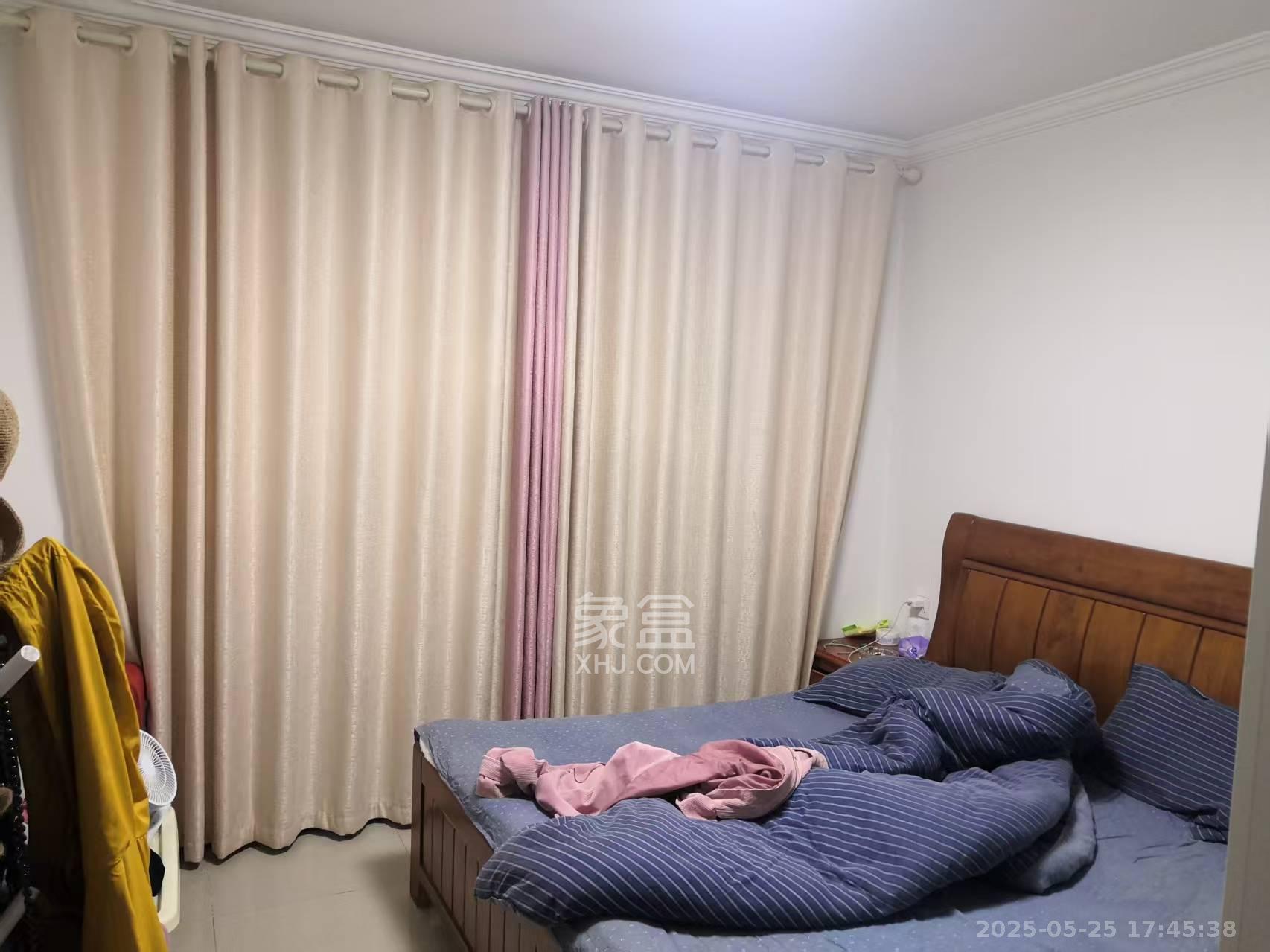 诚兴园  2室2厅1卫   2000.00元/月