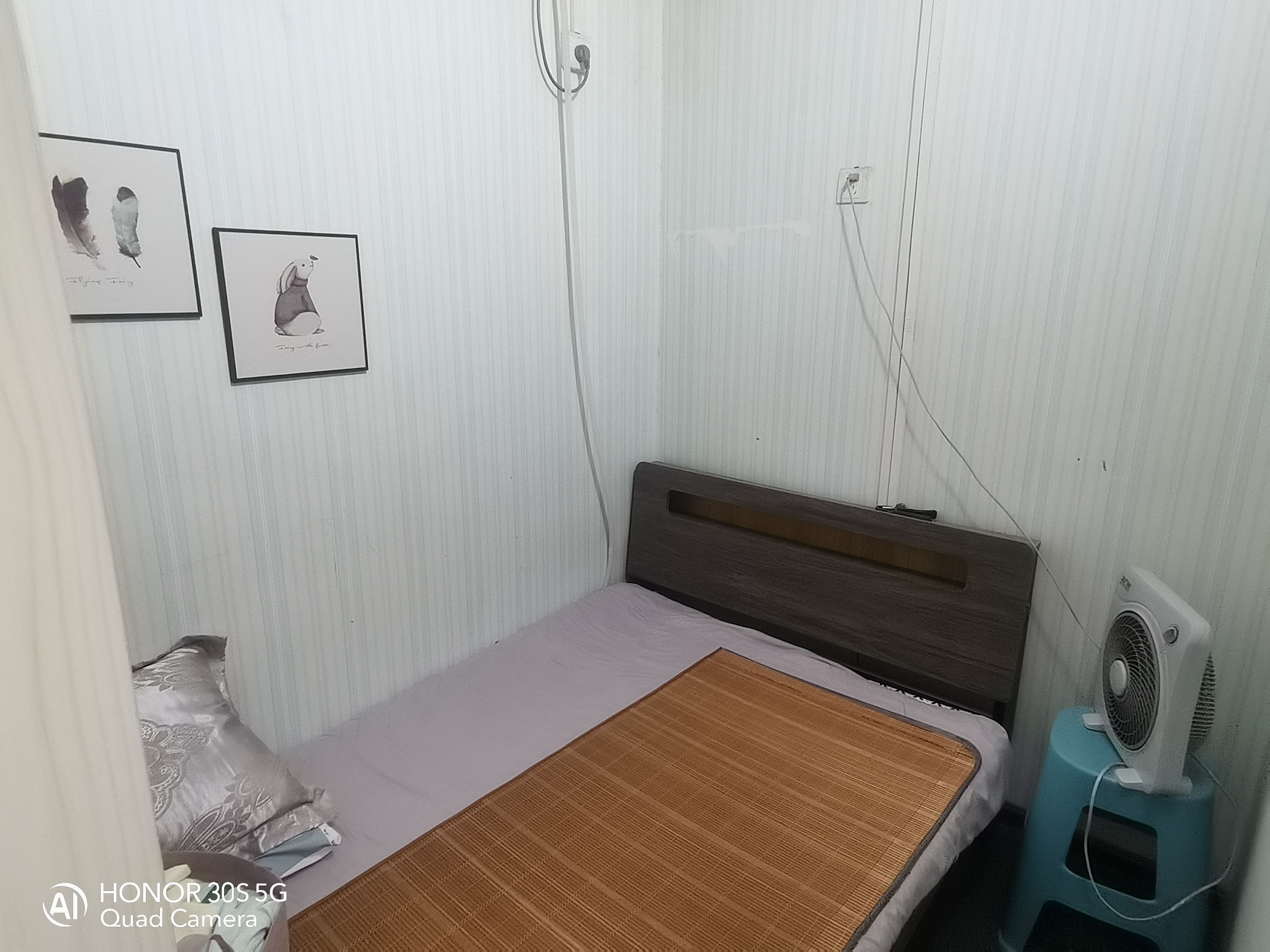 春园步行街--钻石街 2室1厅1卫 35.0万 春园步行街--钻石街 2室1厅1卫 35.0万室内图