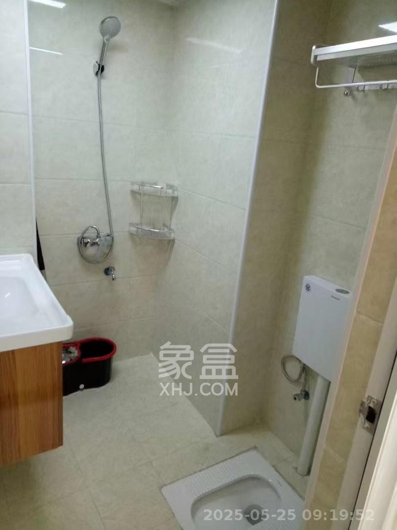 中建芙蓉嘉苑  2室1厅1卫    1700.0元/月室内图