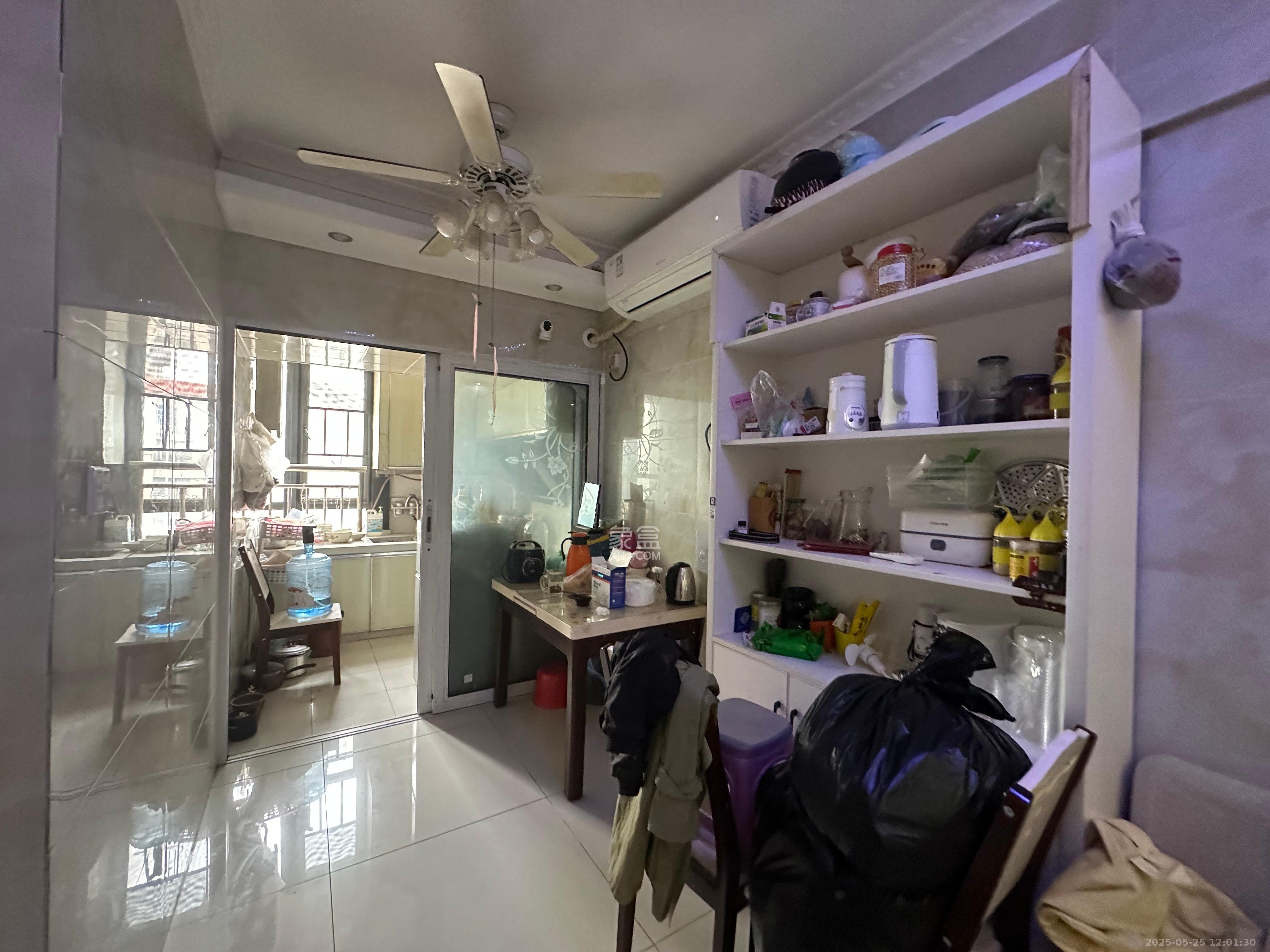 丰园城(鄱阳小区二期) 1室1厅1卫 1400.0元/月 丰园城(鄱阳小区二期) 1室1厅1卫 1400.0元/月室内图