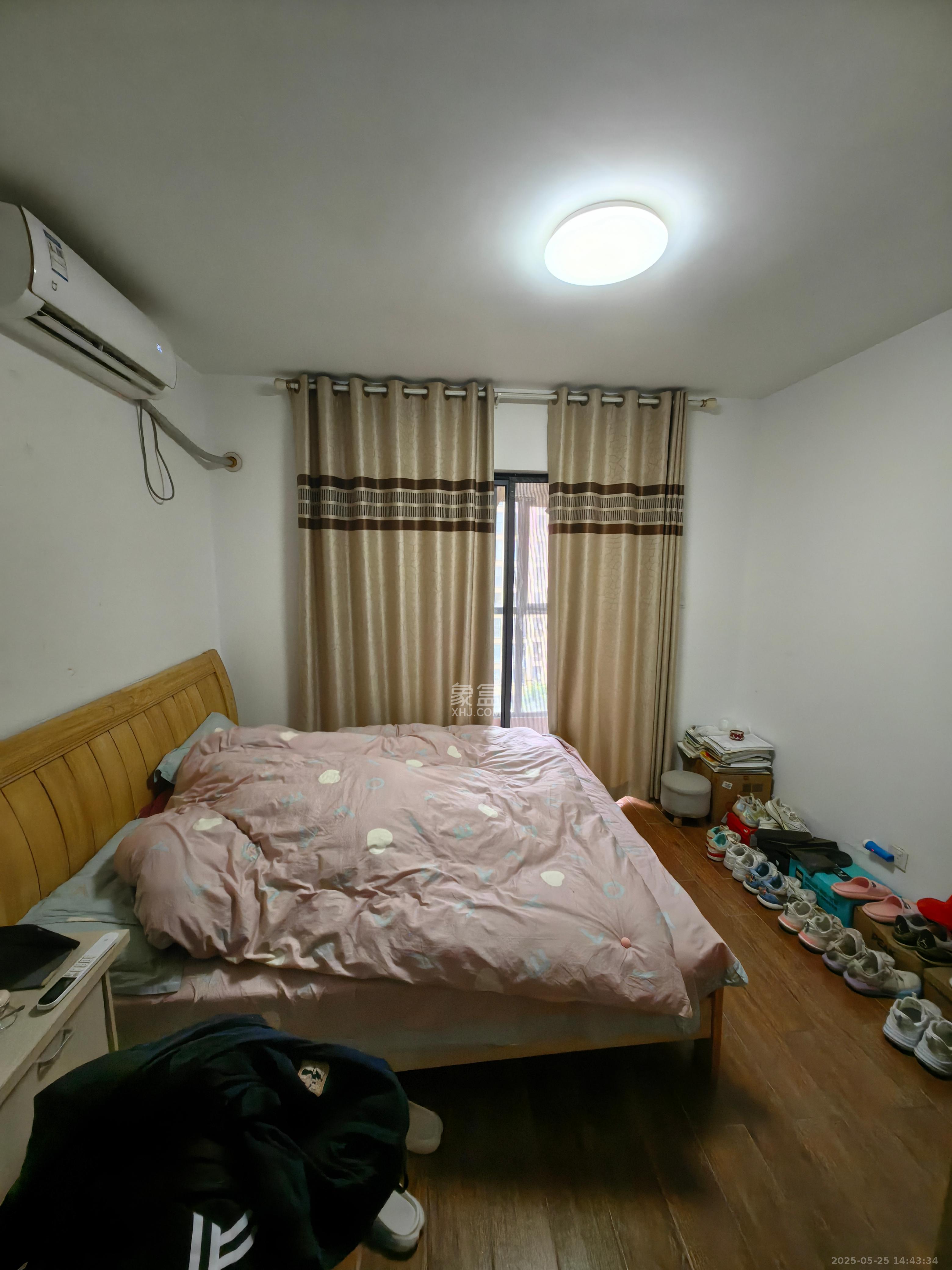 中建芙蓉嘉苑  3室2厅2卫   2600.00元/月室内图