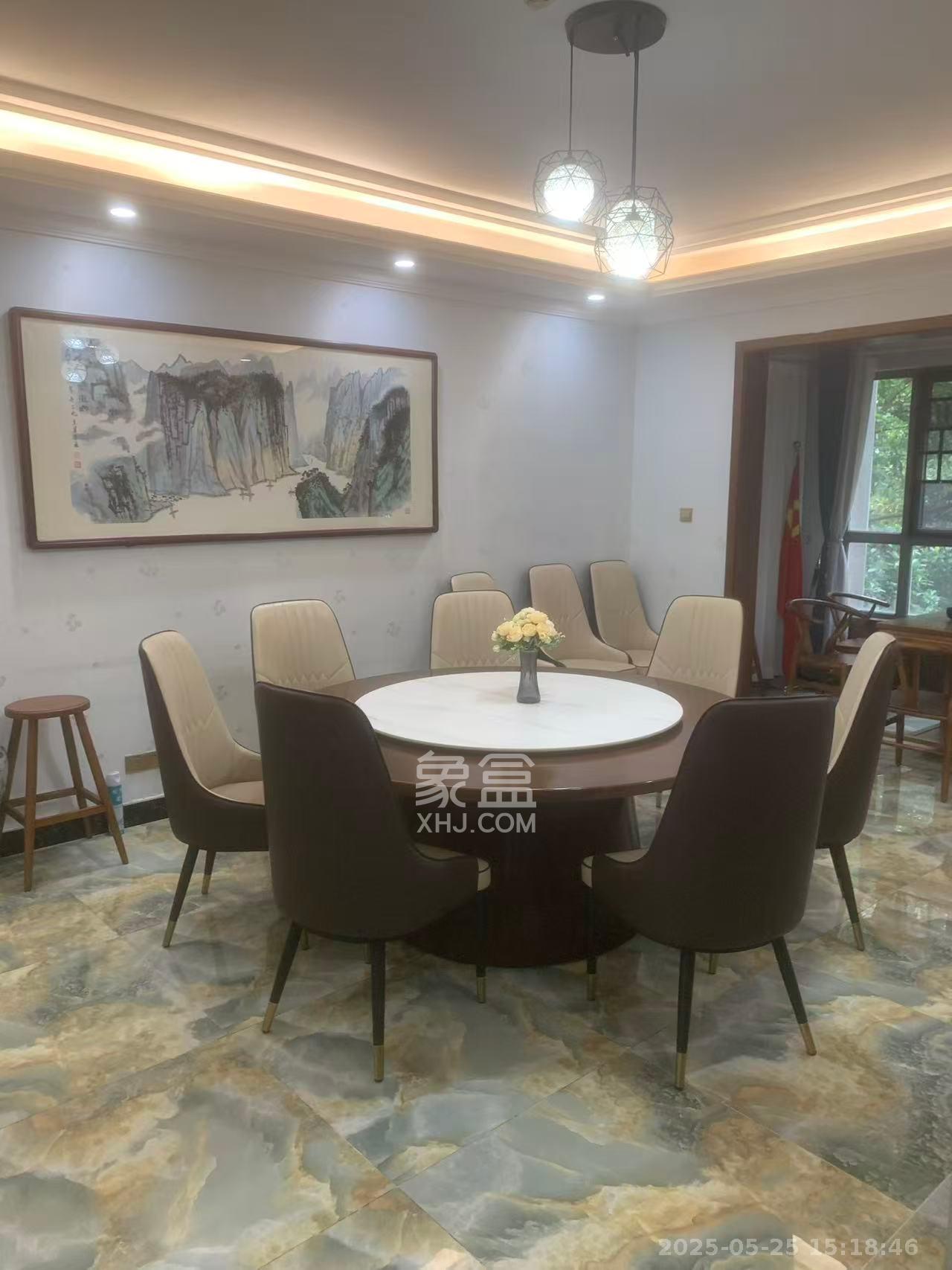 保利国际广场 4室2厅1卫 8000.0元/月 保利国际广场 4室2厅1卫 8000.0元/月室内图