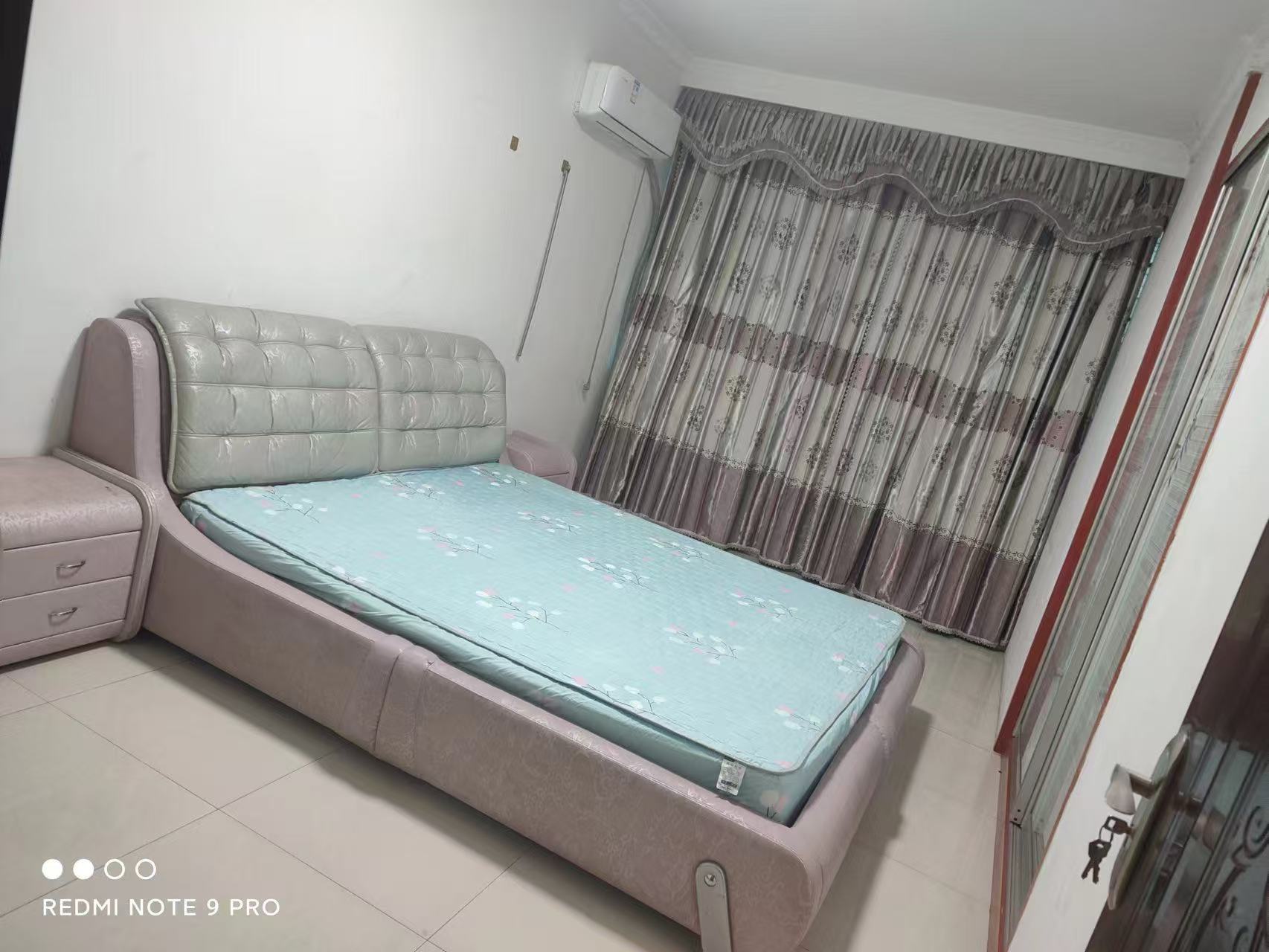 雅士林安置房 3室2厅2卫 1500.0元/月 雅士林安置房 3室2厅2卫 1500.0元/月室内图