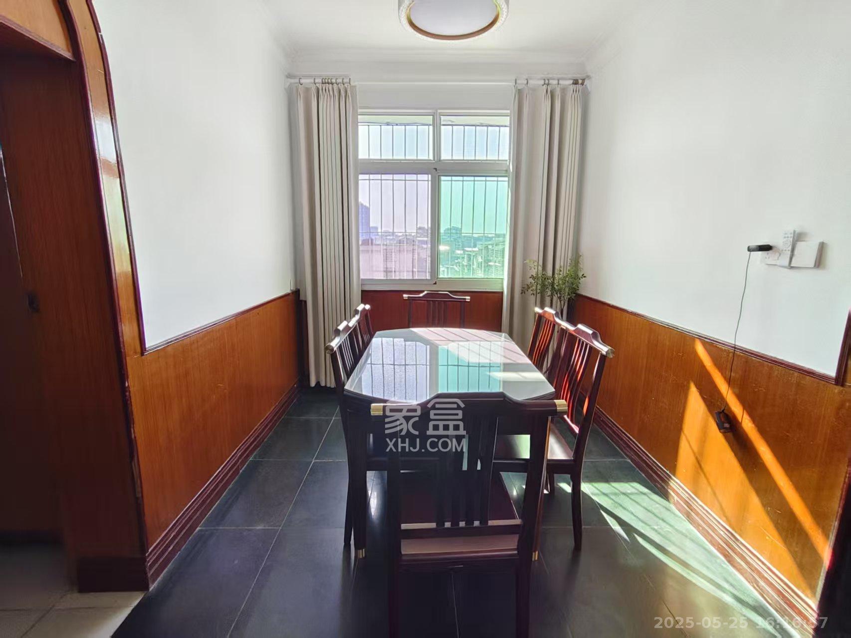 杜鹃小区 3室2厅1卫 1000.0元/月 杜鹃小区 3室2厅1卫 1000.0元/月室内图