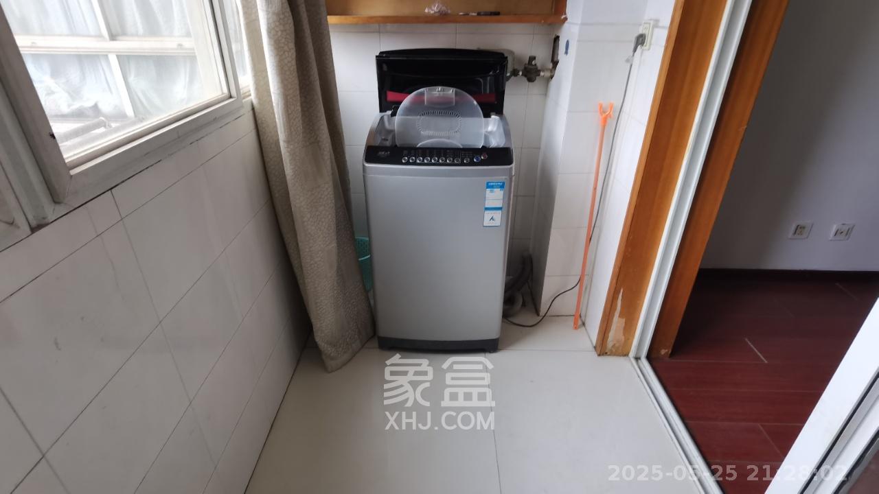 星语林名园 3室2厅1卫 1800.0元/月 星语林名园 3室2厅1卫 1800.0元/月室内图