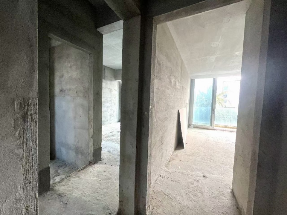 碧桂园中央半岛 6室2厅2卫 420.0万 碧桂园中央半岛 6室2厅2卫 420.0万室内图