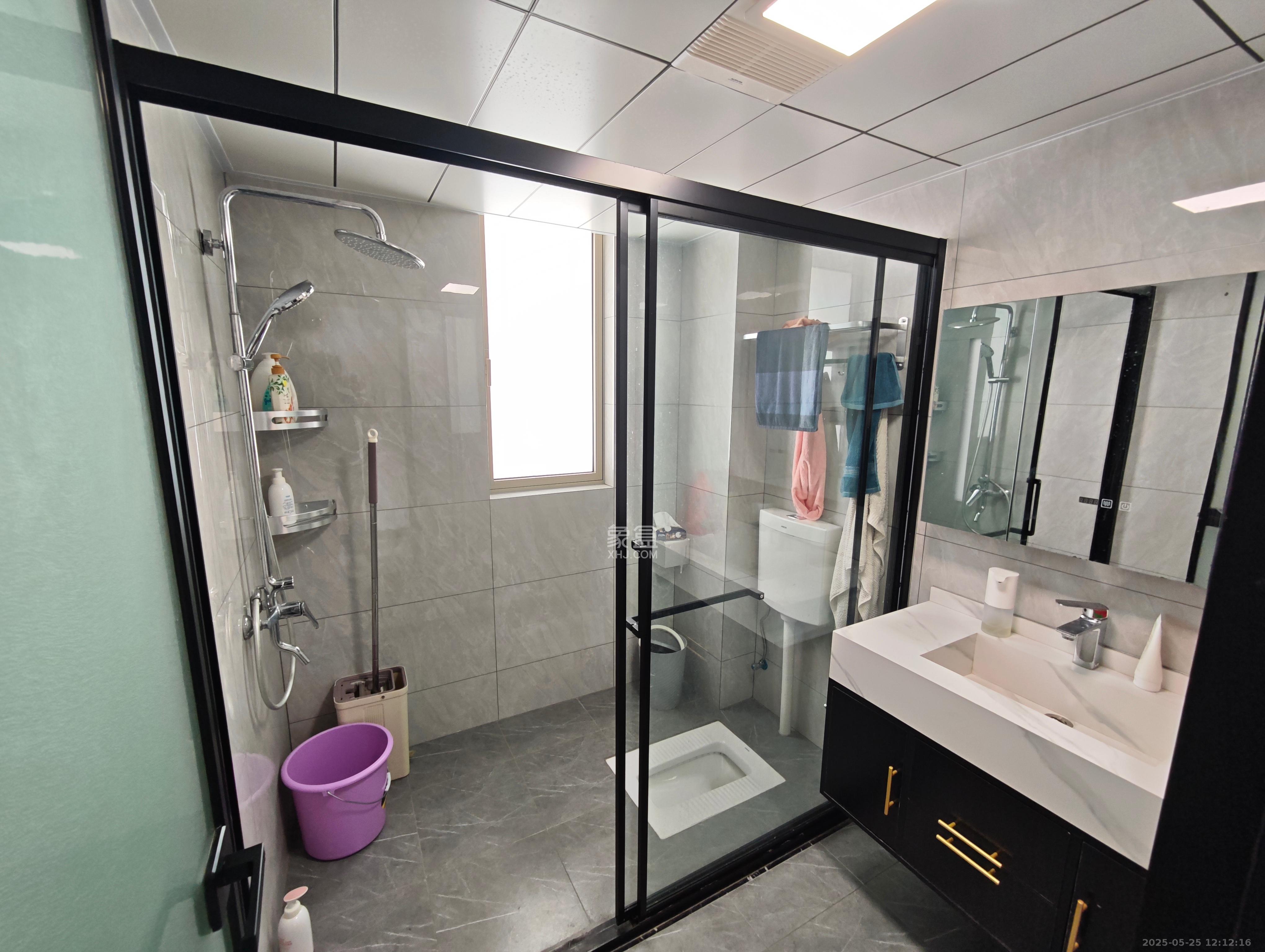 梅溪湖金茂湾 4室2厅2卫 5000.0元/月 梅溪湖金茂湾 4室2厅2卫 5000.0元/月室内图