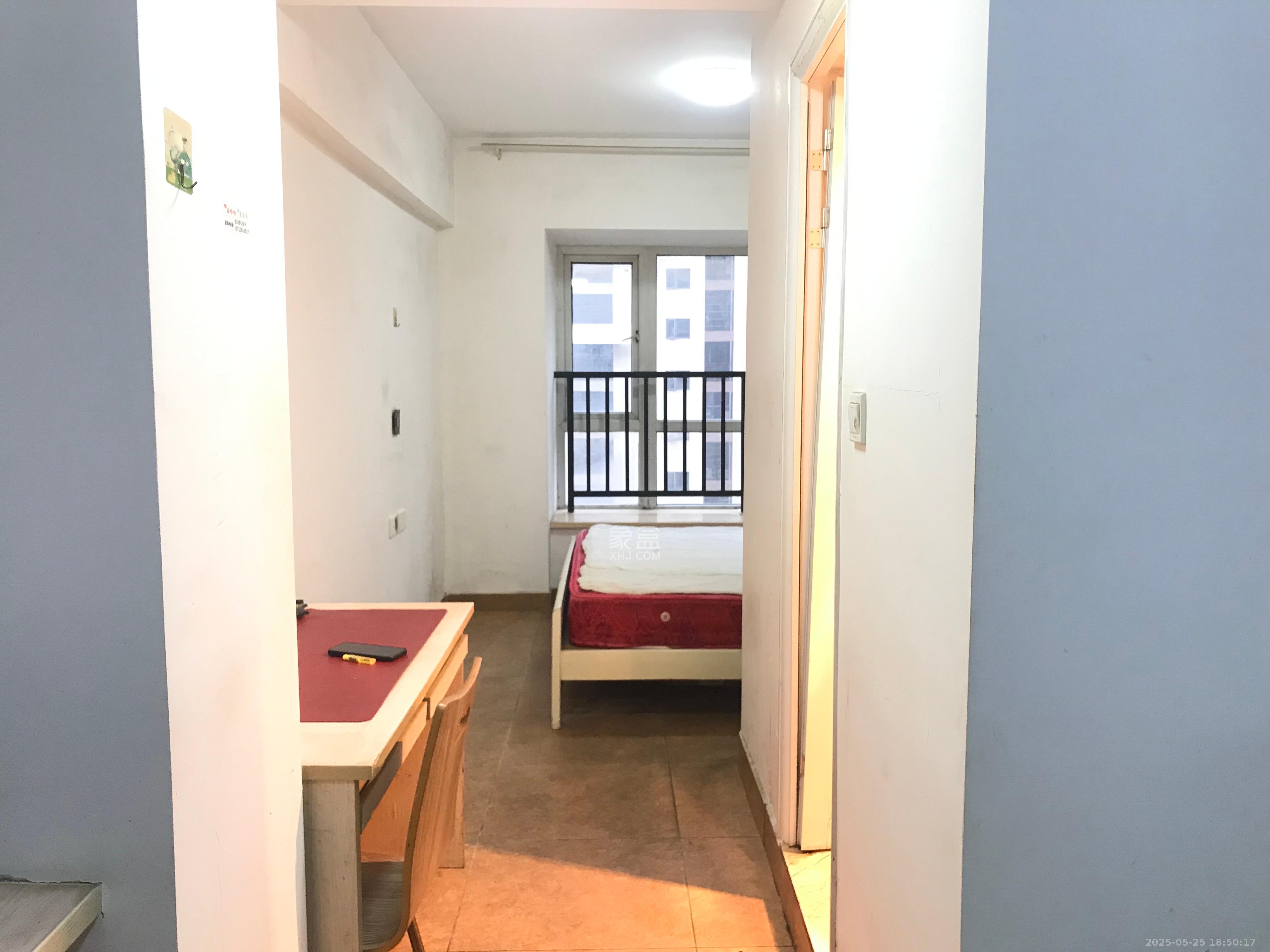 新长海广场 1室1厅1卫 1000.0元/月 新长海广场 1室1厅1卫 1000.0元/月室内图